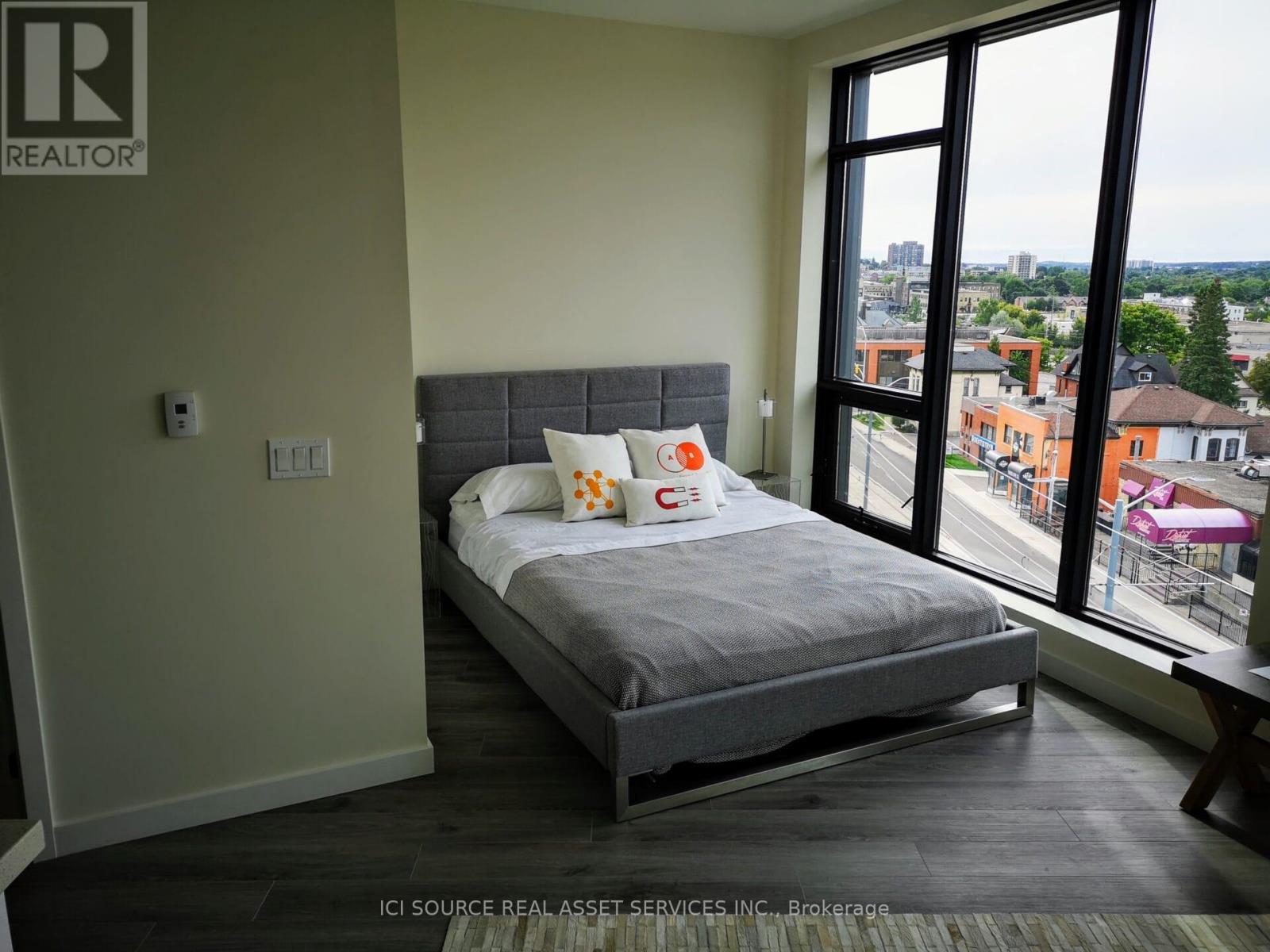 506 - 690 King Street W, Kitchener, Ontario  N2G 0B9 - Photo 5 - X12885560