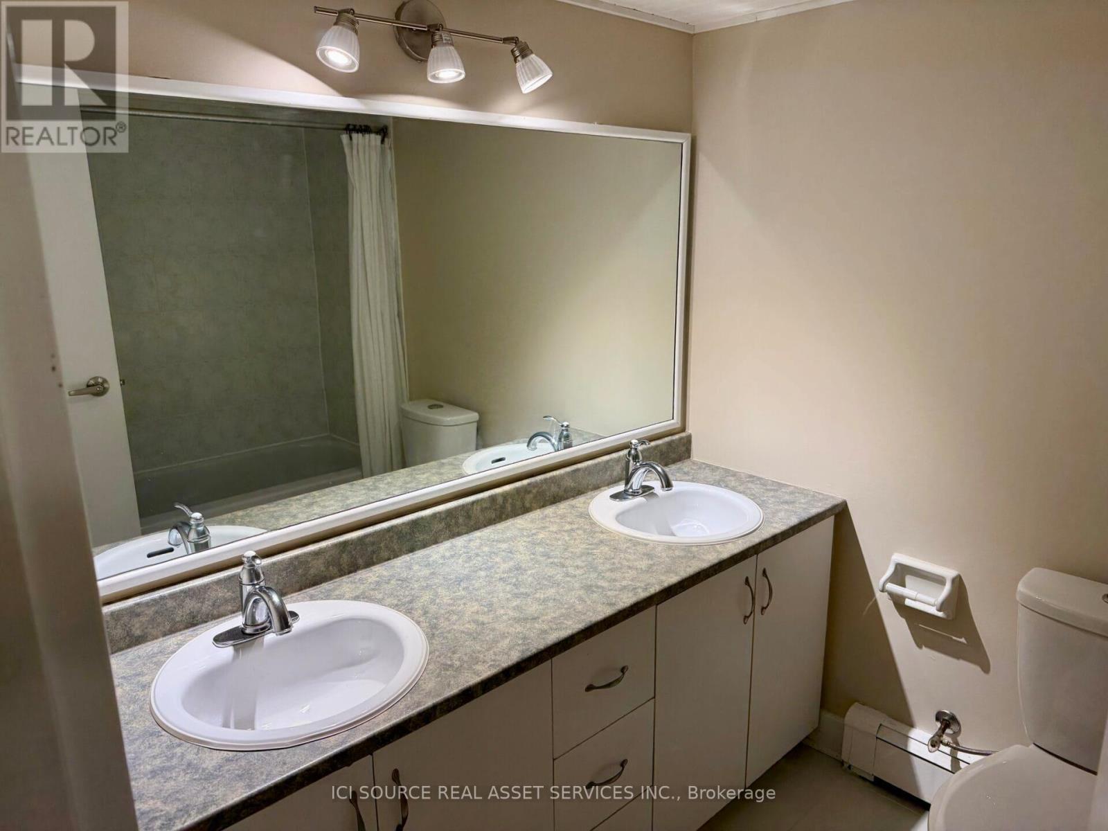 8 Blue Moon Private, Ottawa, Ontario  K1K 4K6 - Photo 12 - X12885572