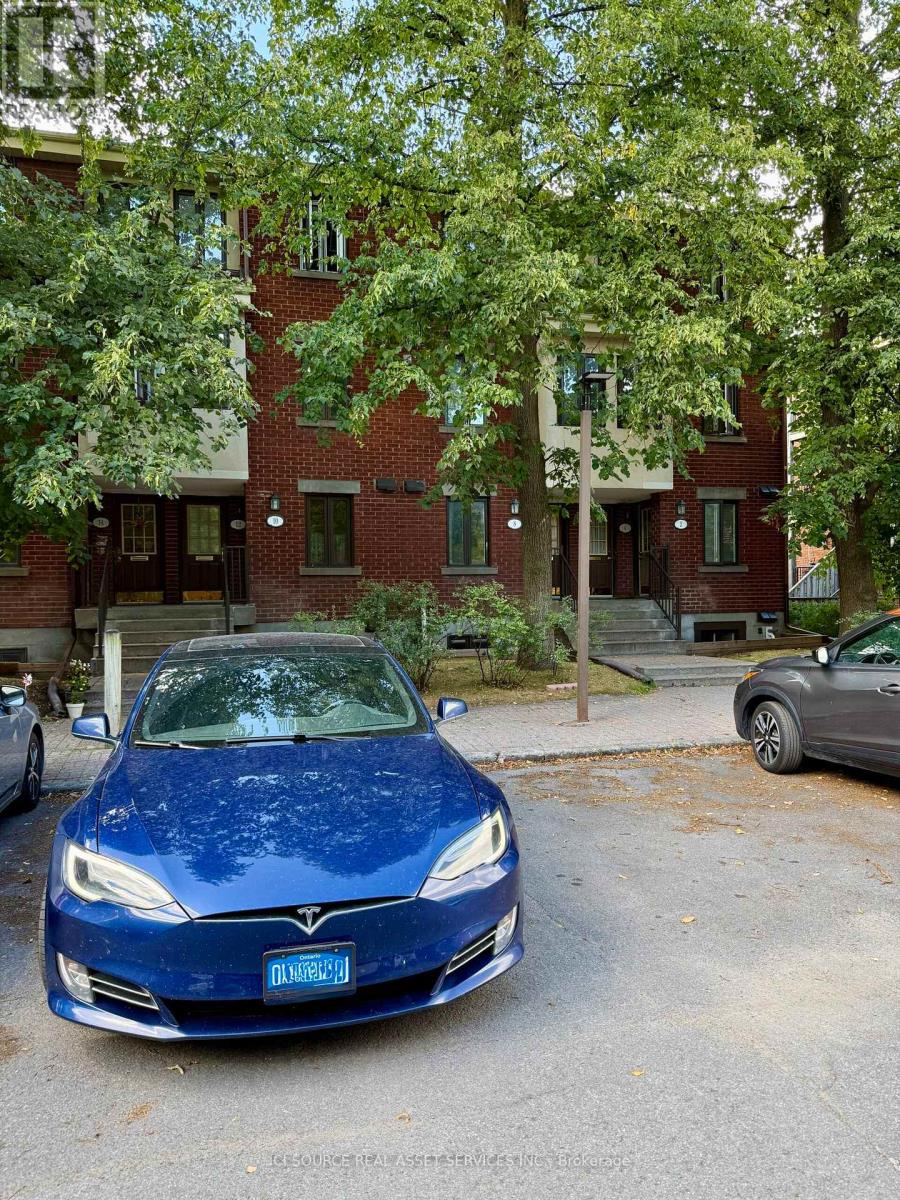 8 Blue Moon Private, Ottawa, Ontario  K1K 4K6 - Photo 17 - X12885572