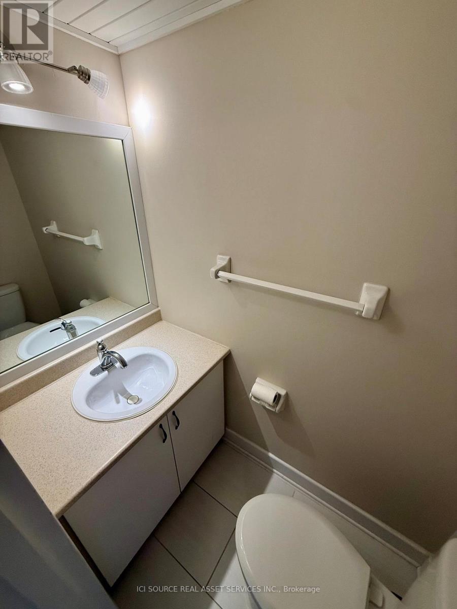 8 Blue Moon Private, Ottawa, Ontario  K1K 4K6 - Photo 6 - X12885572