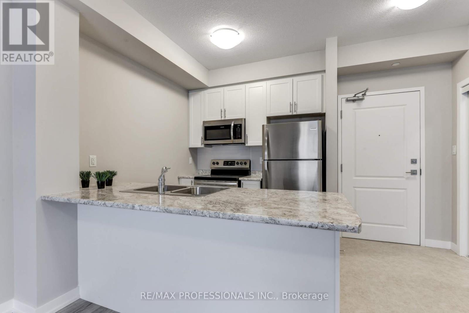 124 - 101 Shoreview Place, Hamilton, Ontario  L8E 0K2 - Photo 14 - X12885582