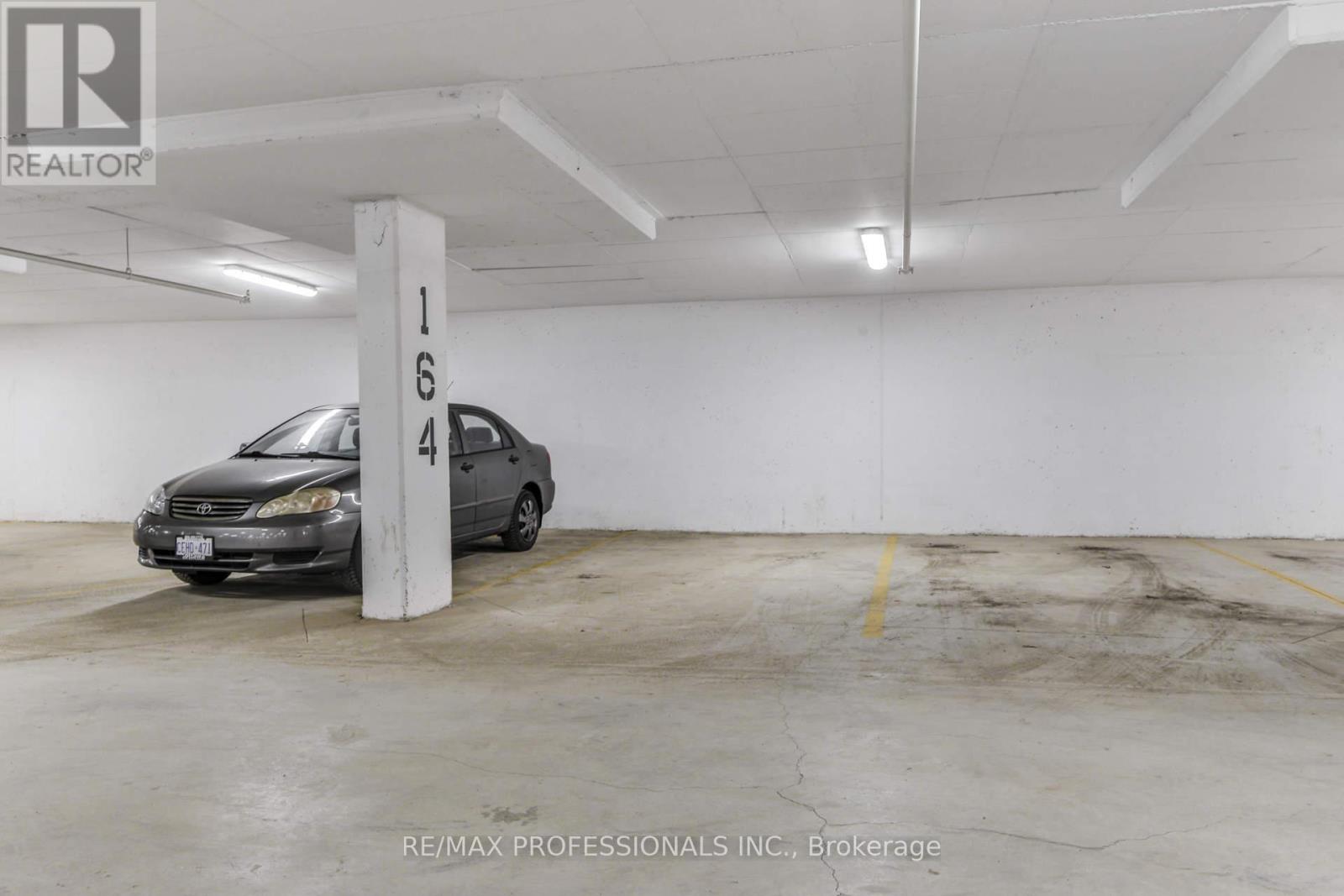 124 - 101 Shoreview Place, Hamilton, Ontario  L8E 0K2 - Photo 24 - X12885582