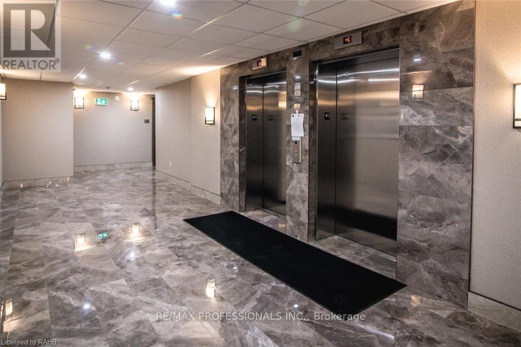 124 - 101 Shoreview Place, Hamilton, Ontario  L8E 0K2 - Photo 6 - X12885582