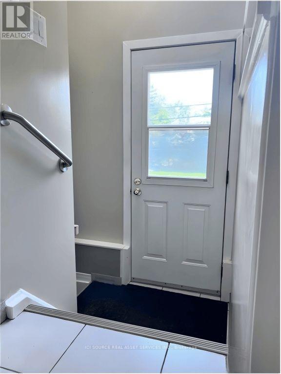 8 Vanson Avenue, Ottawa, Ontario  K2E 6A8 - Photo 14 - X12885596