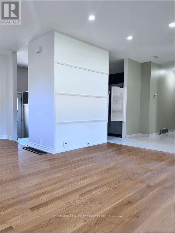 8 Vanson Avenue, Ottawa, Ontario  K2E 6A8 - Photo 6 - X12885596