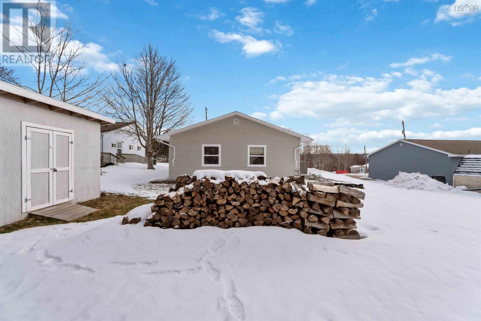 29 King Street, Digby, Nova Scotia  B0V 1A0 - Photo 3 - 202604350