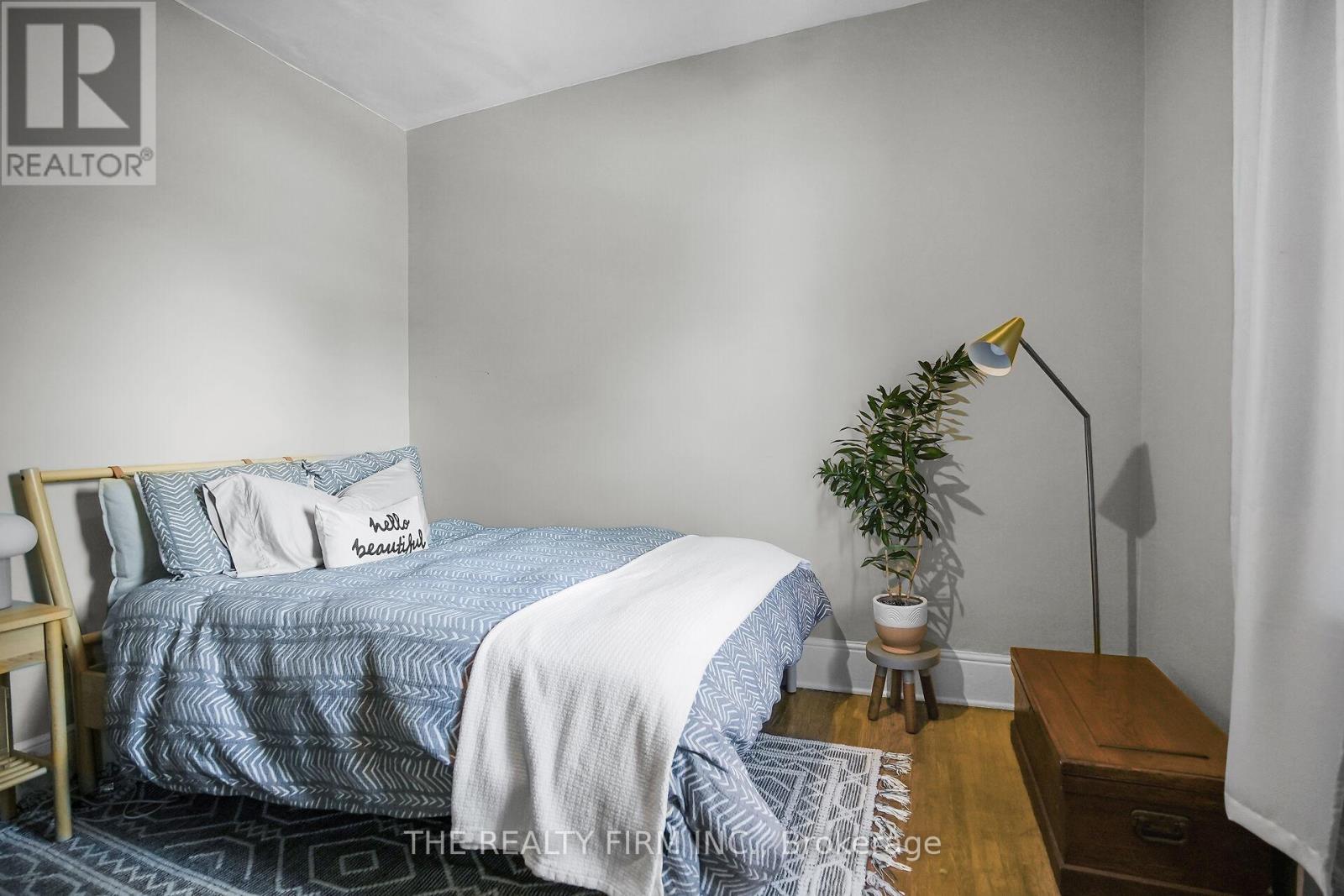 317 Simcoe Street, London East, Ontario  N6B 1J4 - Photo 11 - X12885628