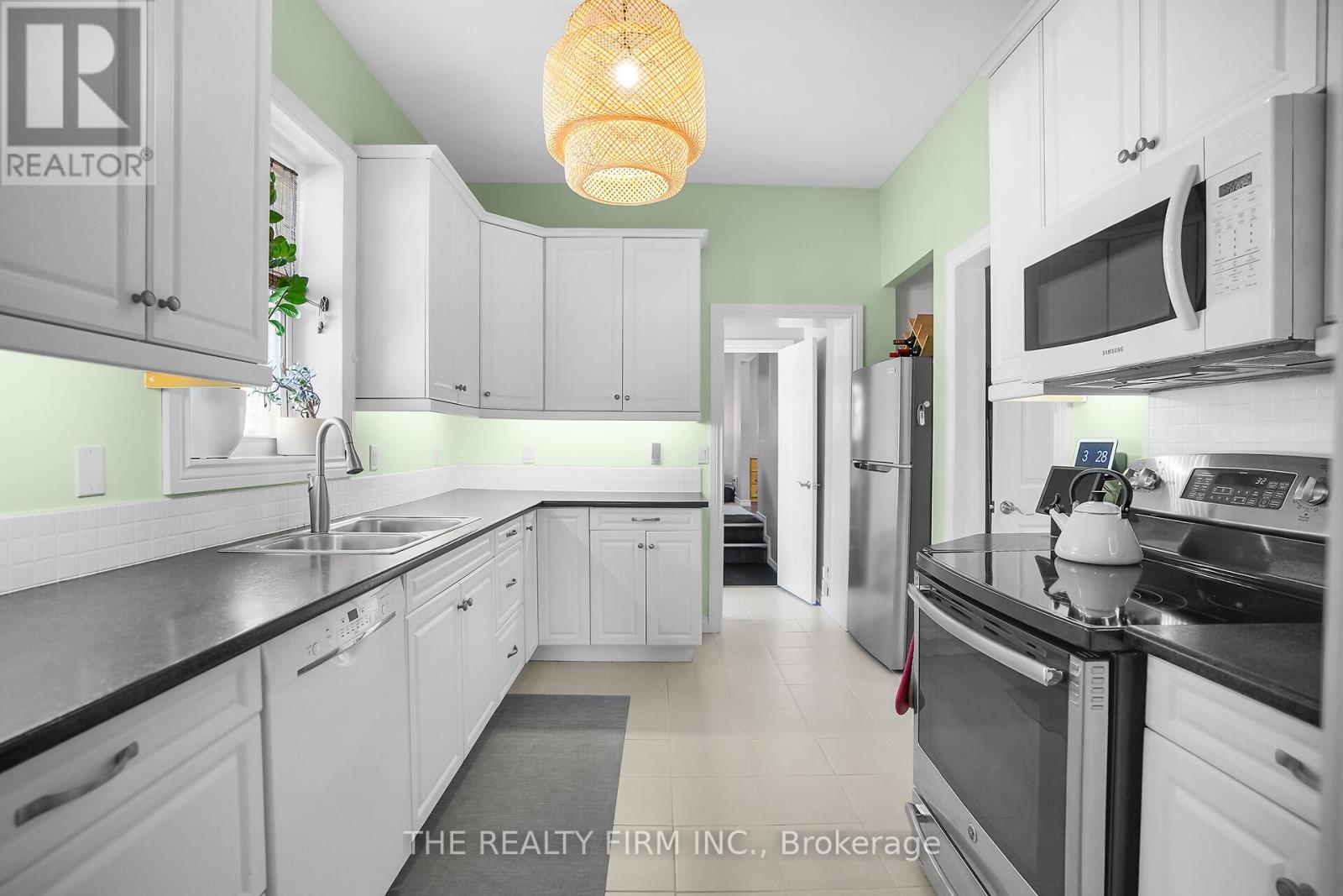 317 Simcoe Street, London East, Ontario  N6B 1J4 - Photo 19 - X12885628