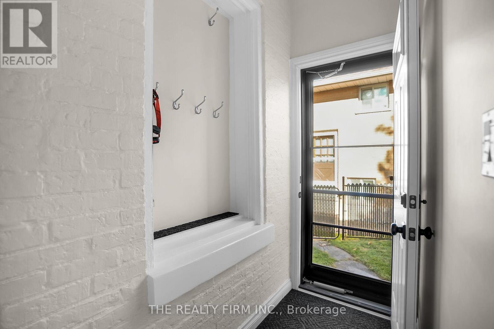 317 Simcoe Street, London East, Ontario  N6B 1J4 - Photo 20 - X12885628