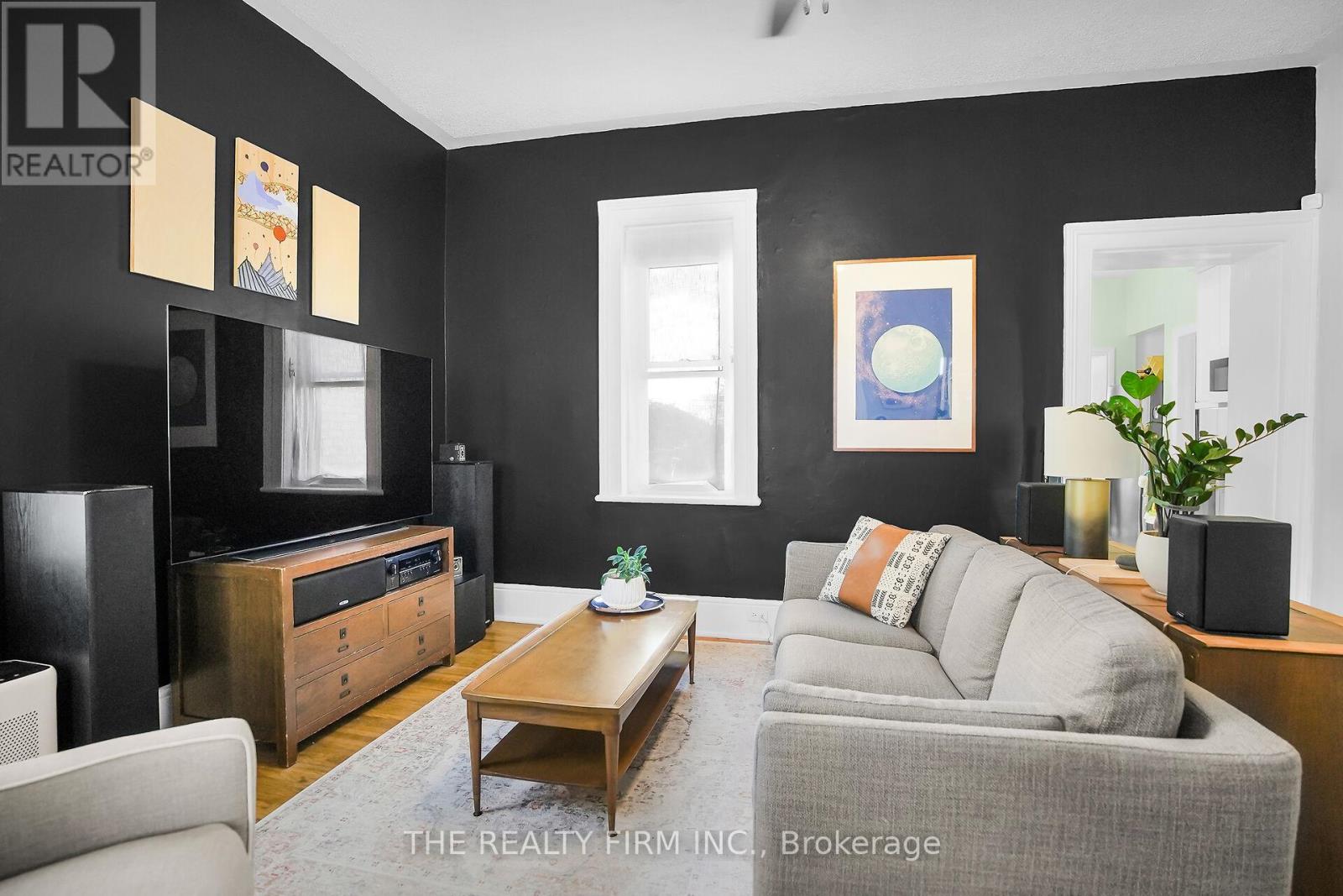 317 Simcoe Street, London East, Ontario  N6B 1J4 - Photo 9 - X12885628