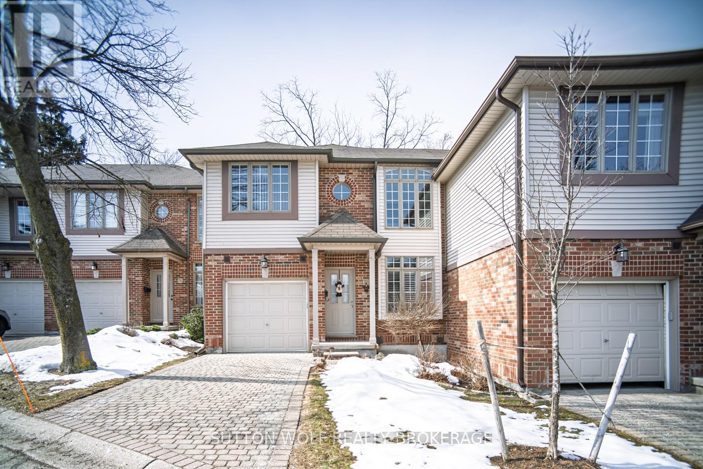 25 - 499 TEEPLE TERRACE, London South, Ontario