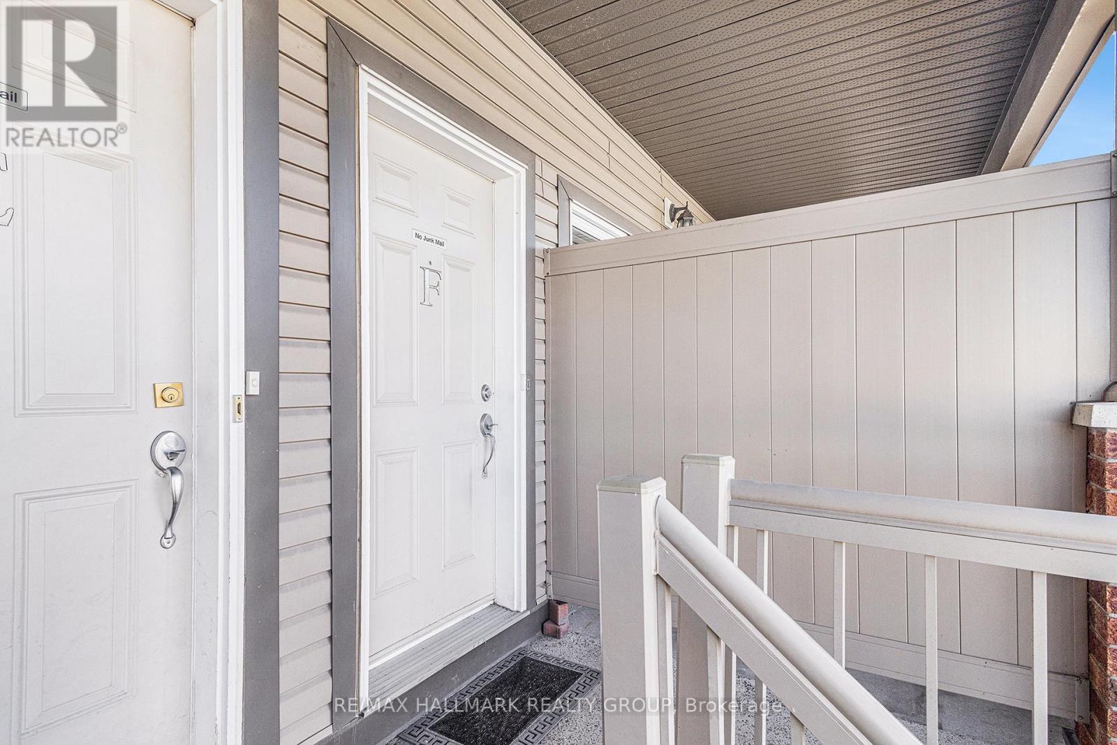 F - 920 White Alder Ave Avenue, Ottawa, Ontario  K1T 0R5 - Photo 2 - X12885634