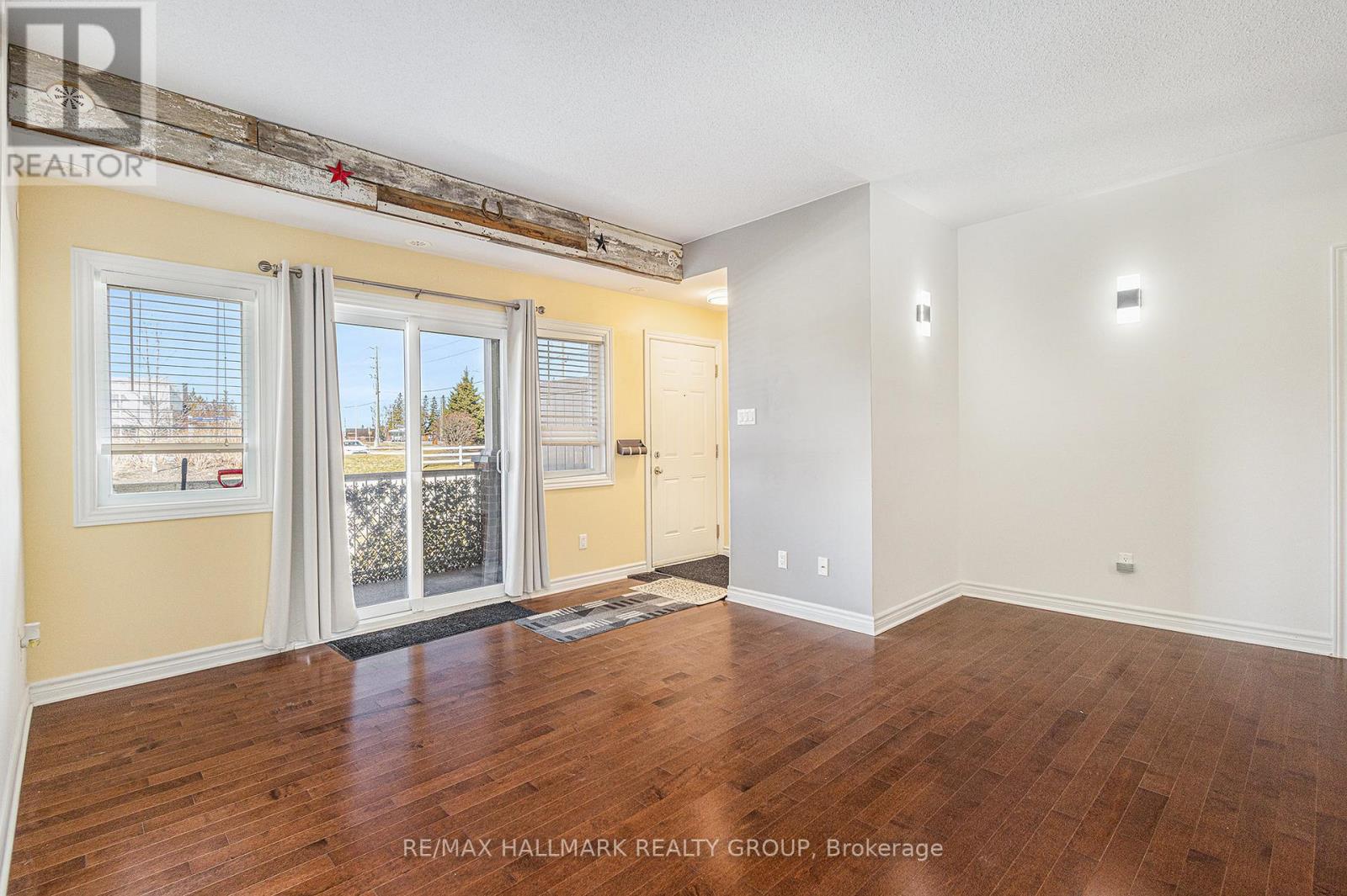 F - 920 White Alder Ave Avenue, Ottawa, Ontario  K1T 0R5 - Photo 5 - X12885634