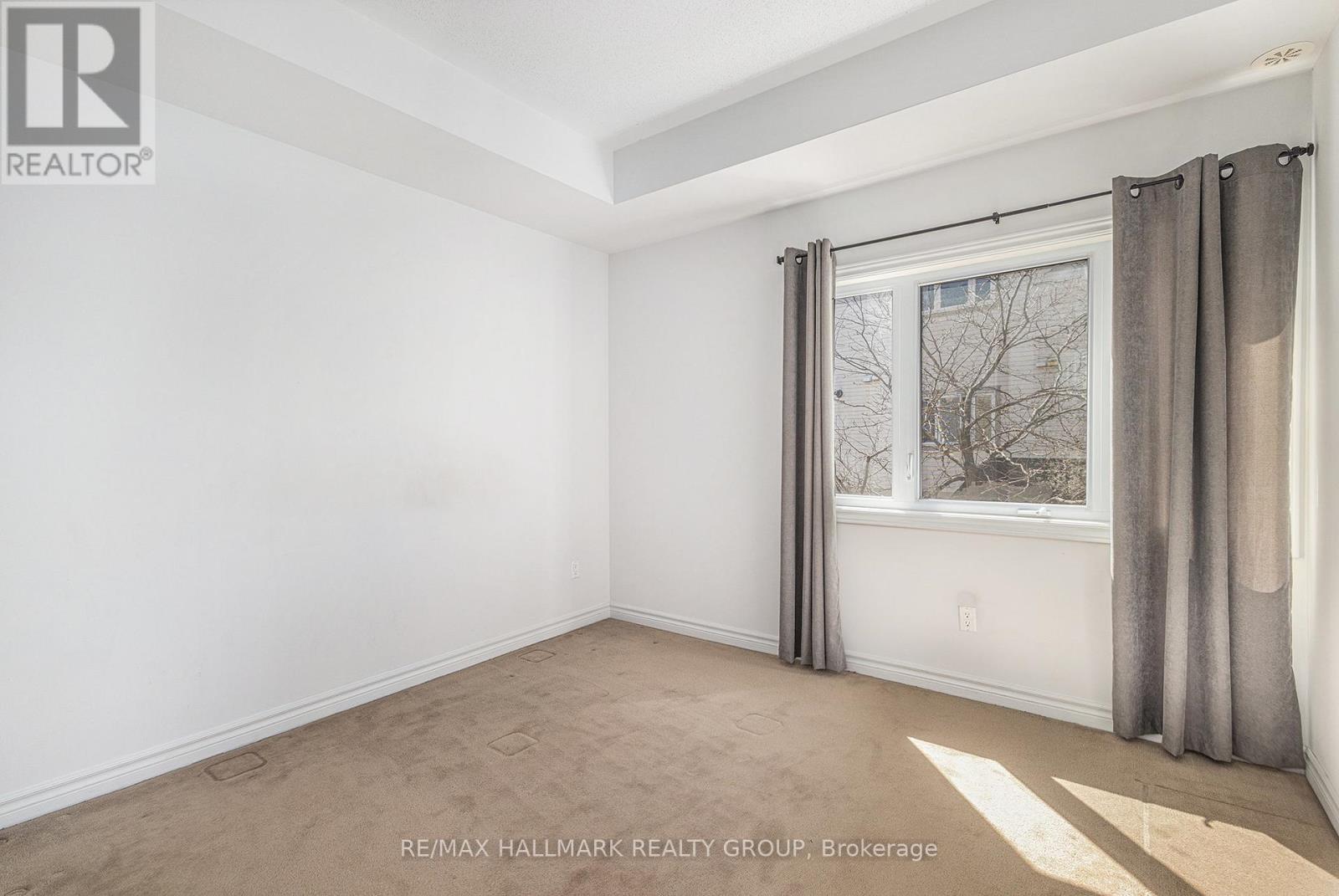 F - 920 White Alder Ave Avenue, Ottawa, Ontario  K1T 0R5 - Photo 8 - X12885634