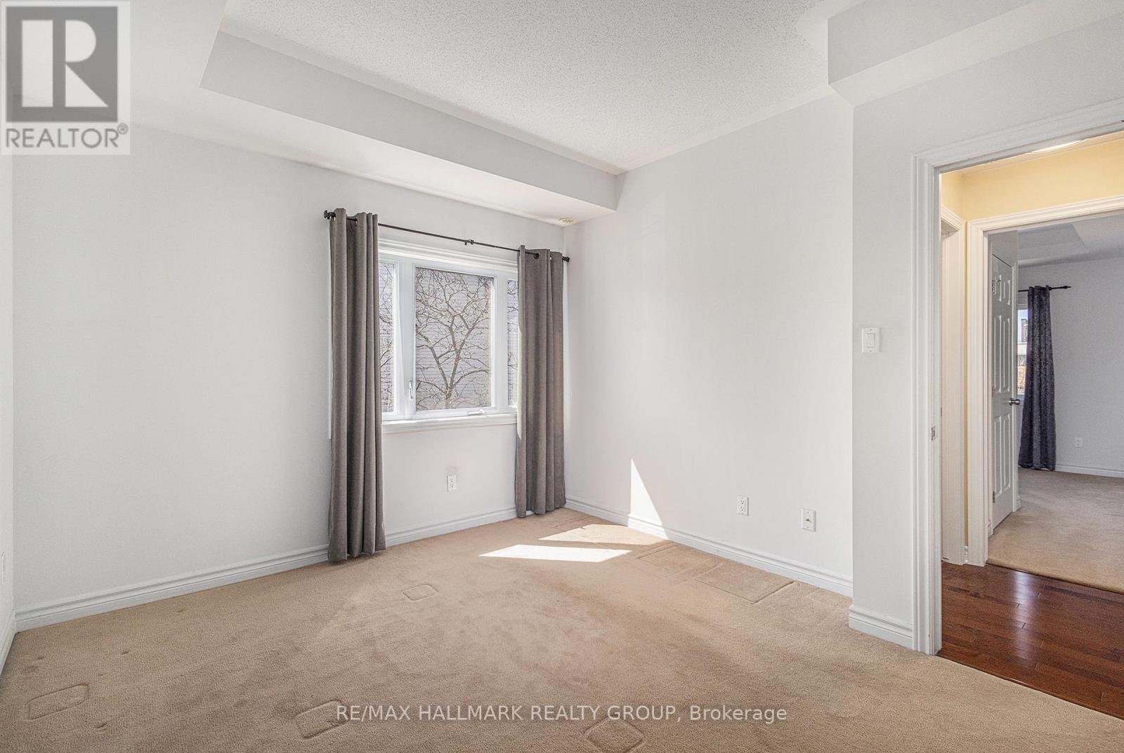 F - 920 White Alder Ave Avenue, Ottawa, Ontario  K1T 0R5 - Photo 9 - X12885634