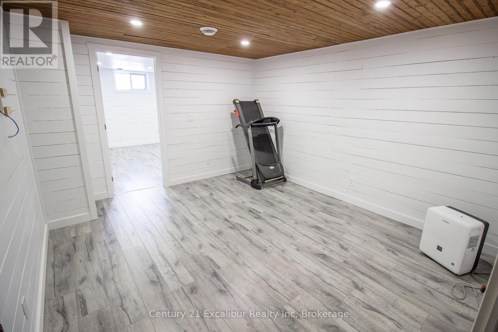 6306 Wellington Rd 29 Road, Centre Wellington, Ontario  N1M 2W5 - Photo 16 - X12801868