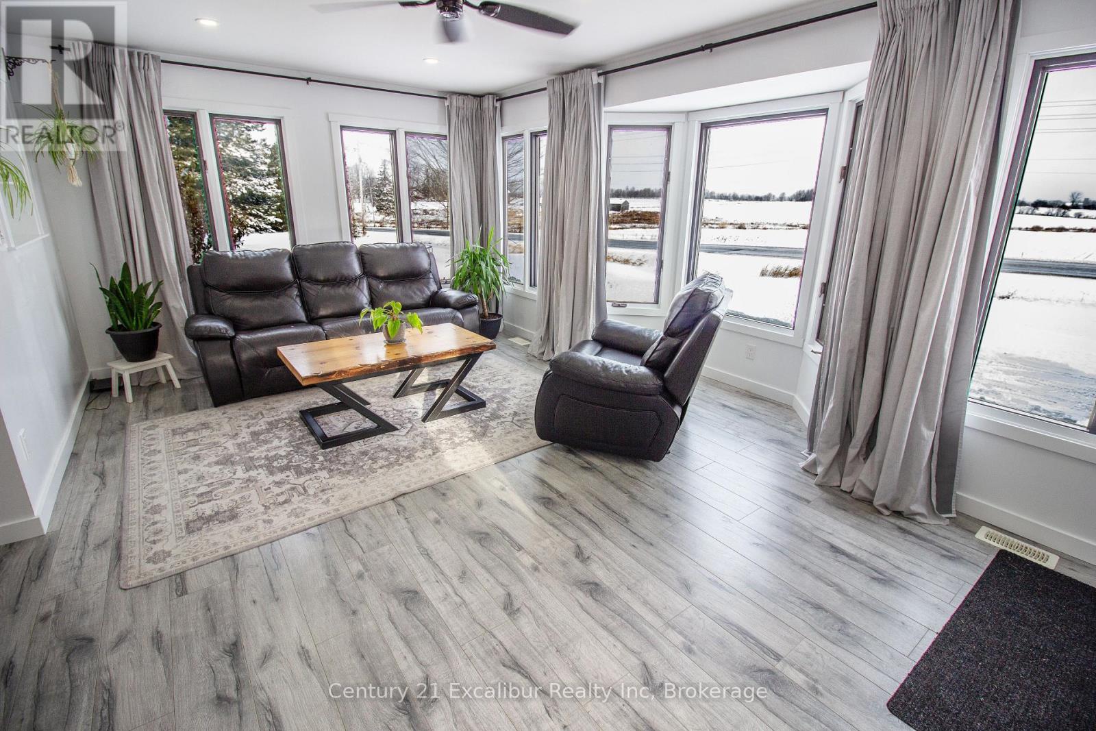 6306 Wellington Rd 29 Road, Centre Wellington, Ontario  N1M 2W5 - Photo 4 - X12801868