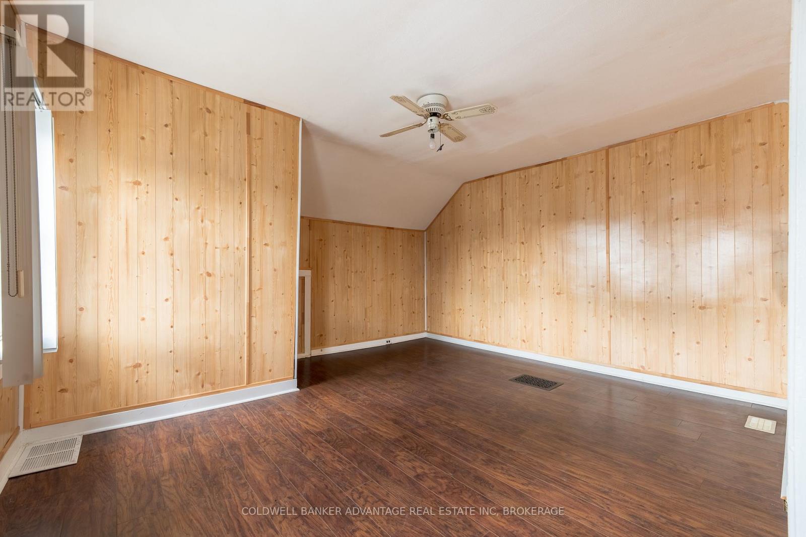 592 Fielden Avenue, Port Colborne, Ontario  L3K 4V4 - Photo 17 - X12885618