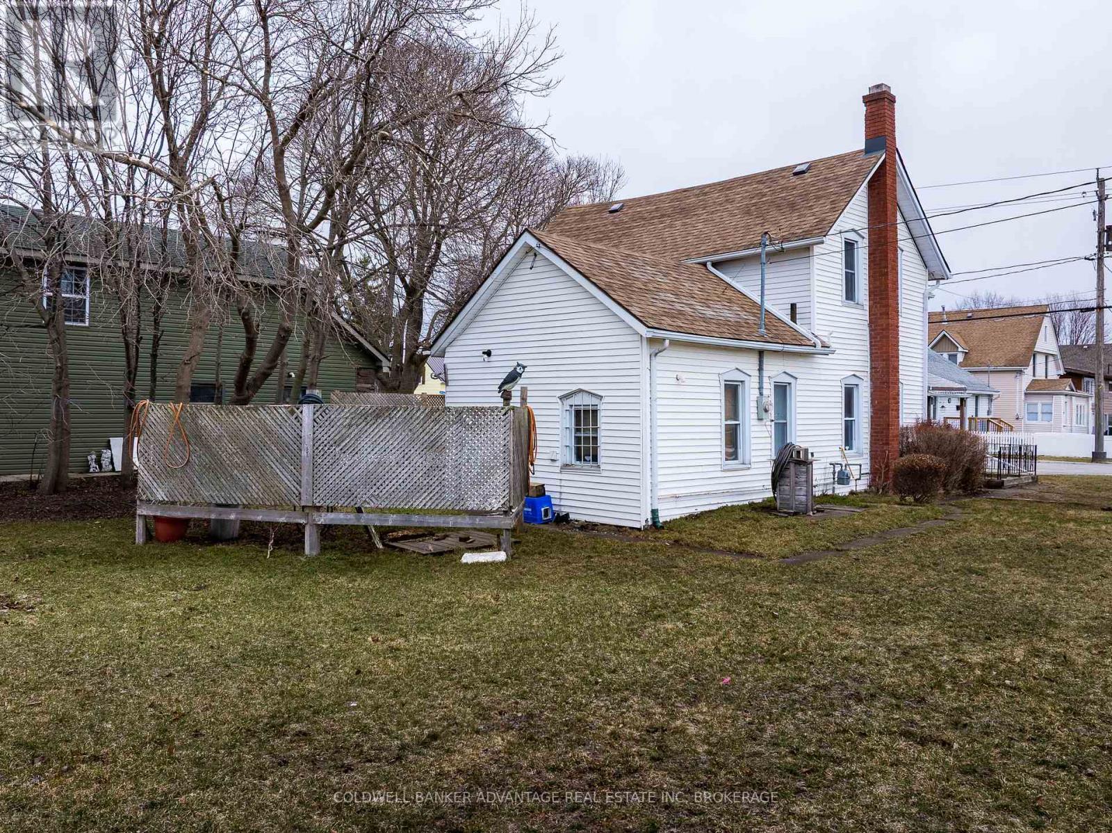 592 Fielden Avenue, Port Colborne, Ontario  L3K 4V4 - Photo 4 - X12885618