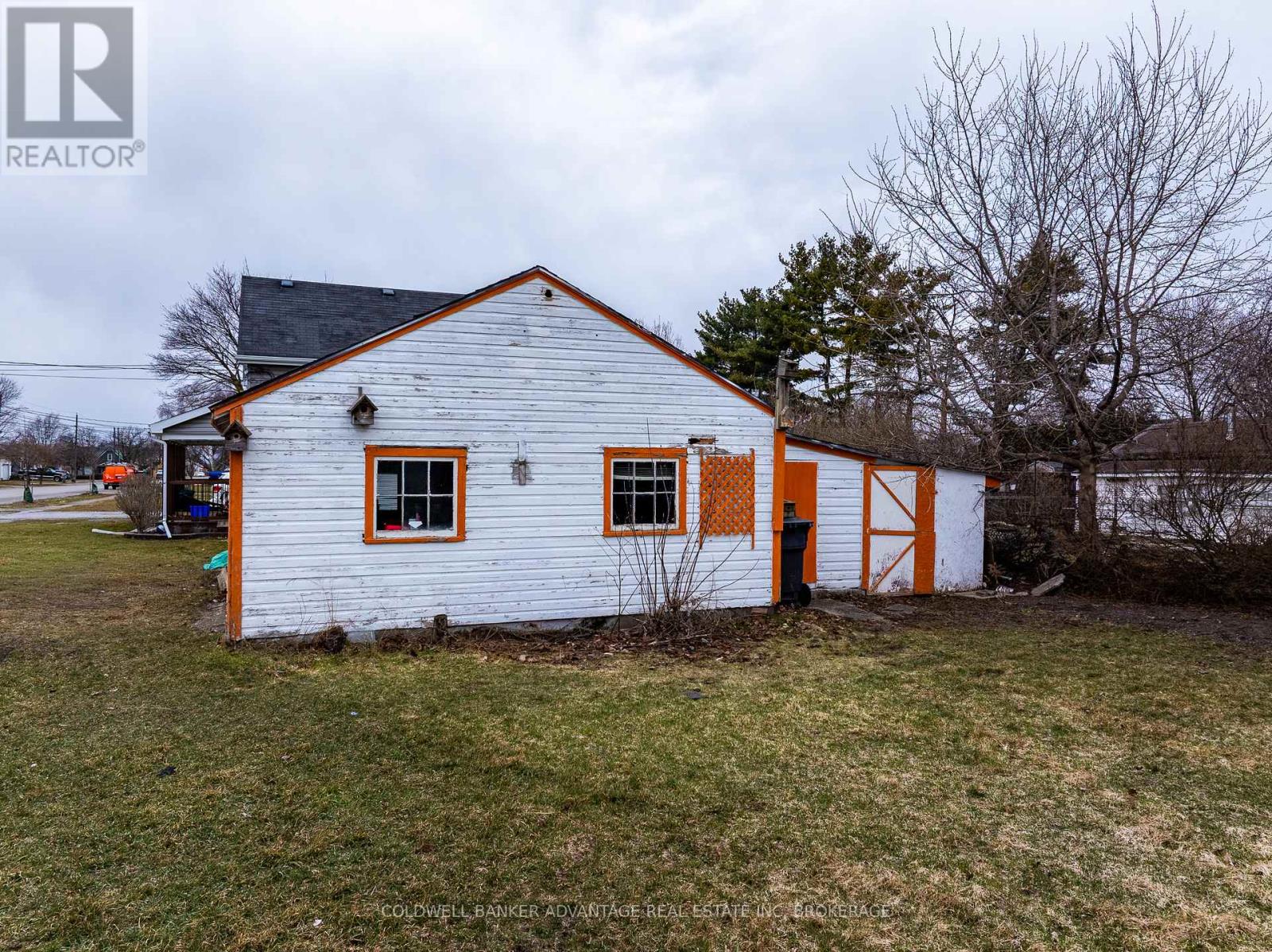 592 Fielden Avenue, Port Colborne, Ontario  L3K 4V4 - Photo 5 - X12885618