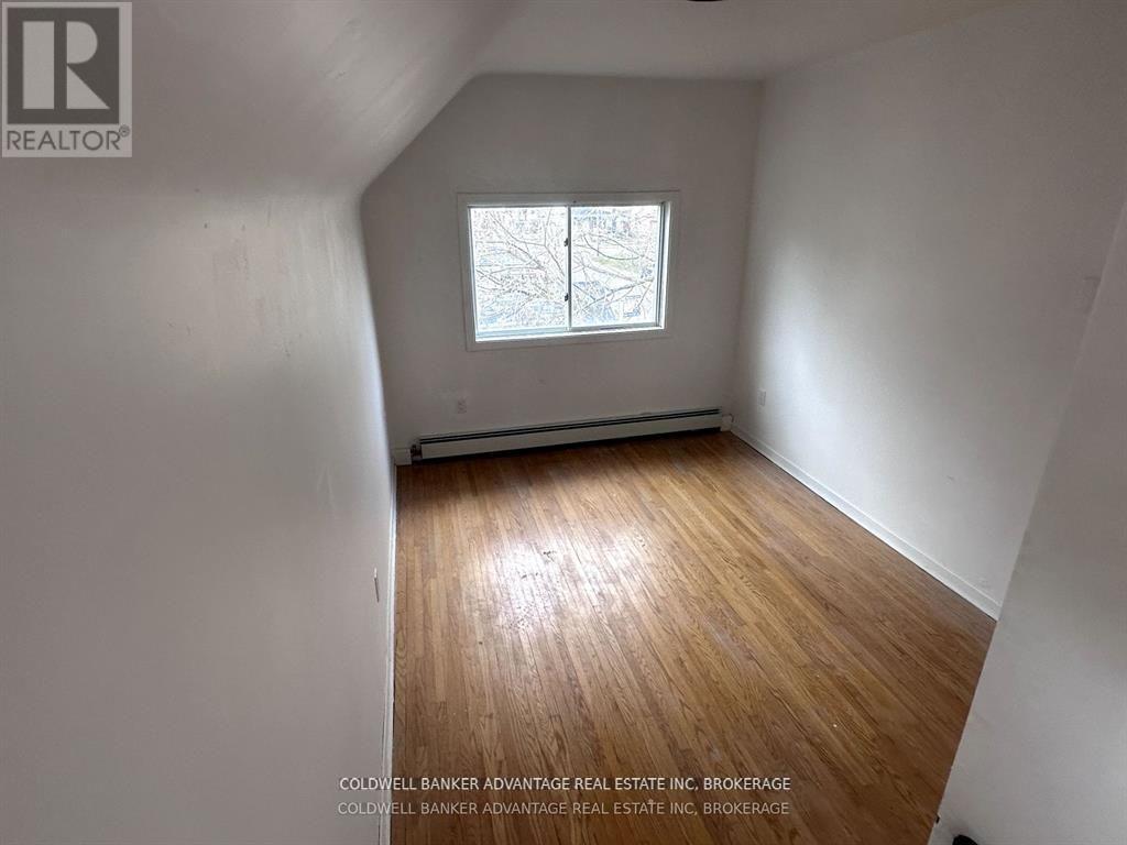 44 Albert Street, Welland, Ontario  L3B 4L2 - Photo 12 - X12885622