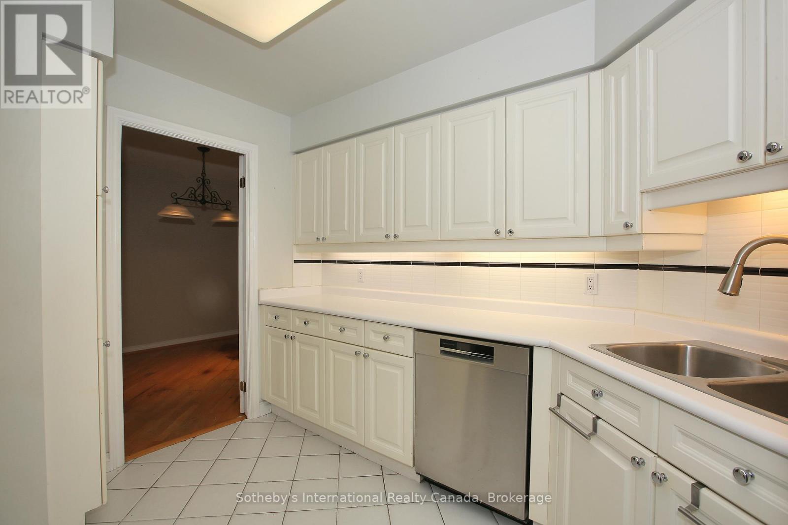 2808 - 1 Palace Pier Court, Toronto, Ontario M8V 3W9 - Photo 16 - W12885638