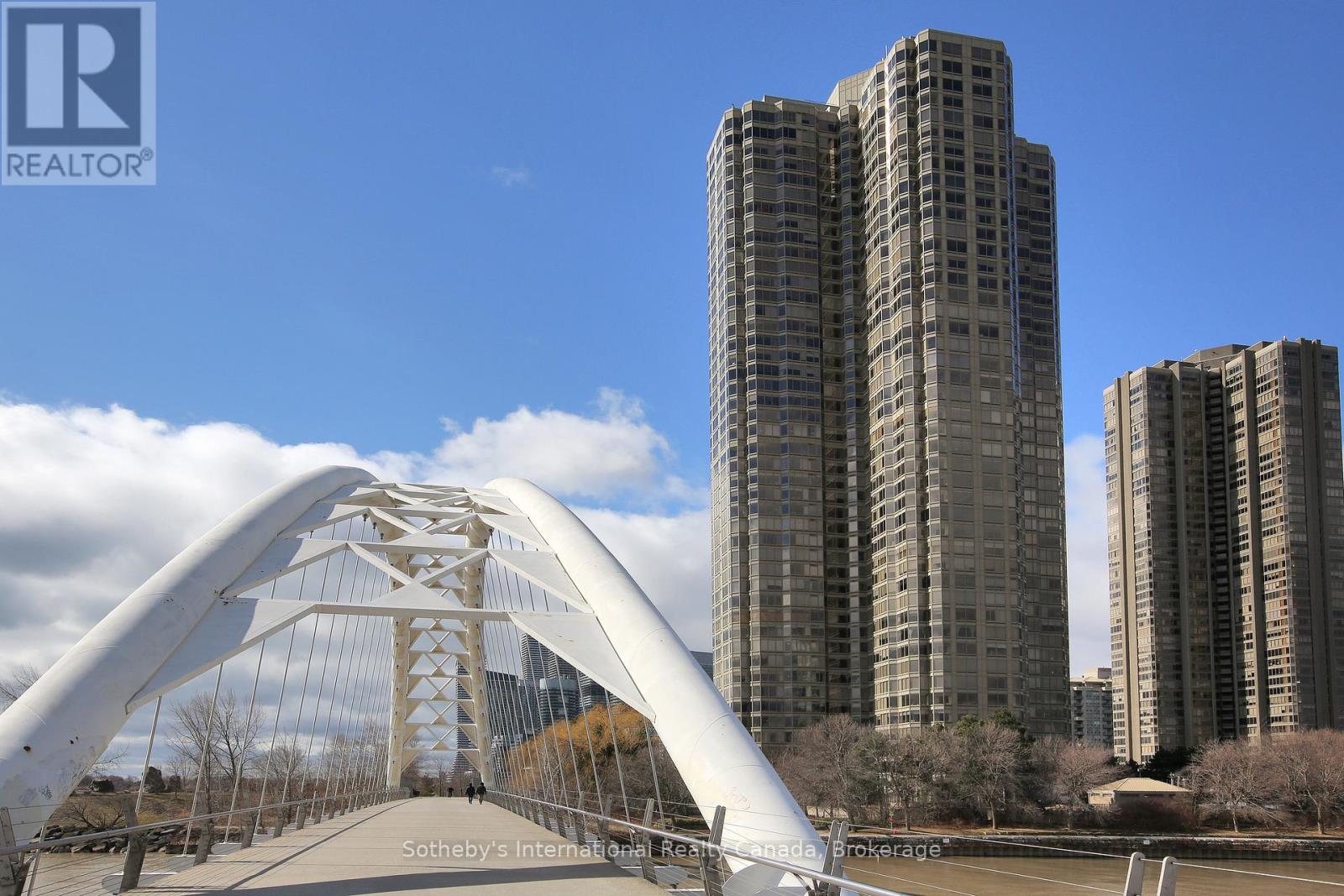 2808 - 1 Palace Pier Court, Toronto, Ontario M8V 3W9 - Photo 32 - W12885638