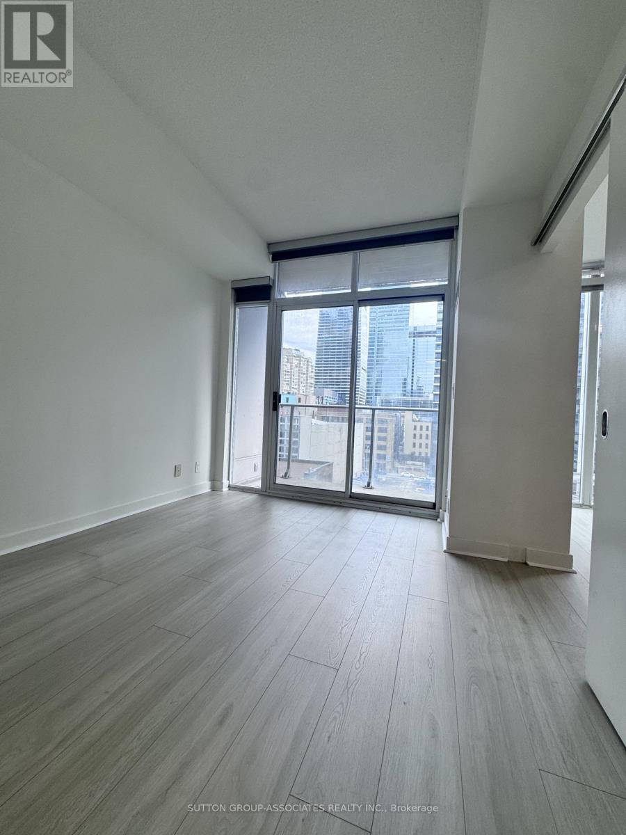 730 - 21 Nelson Street, Toronto, Ontario  M5V 3H9 - Photo 6 - C12885616