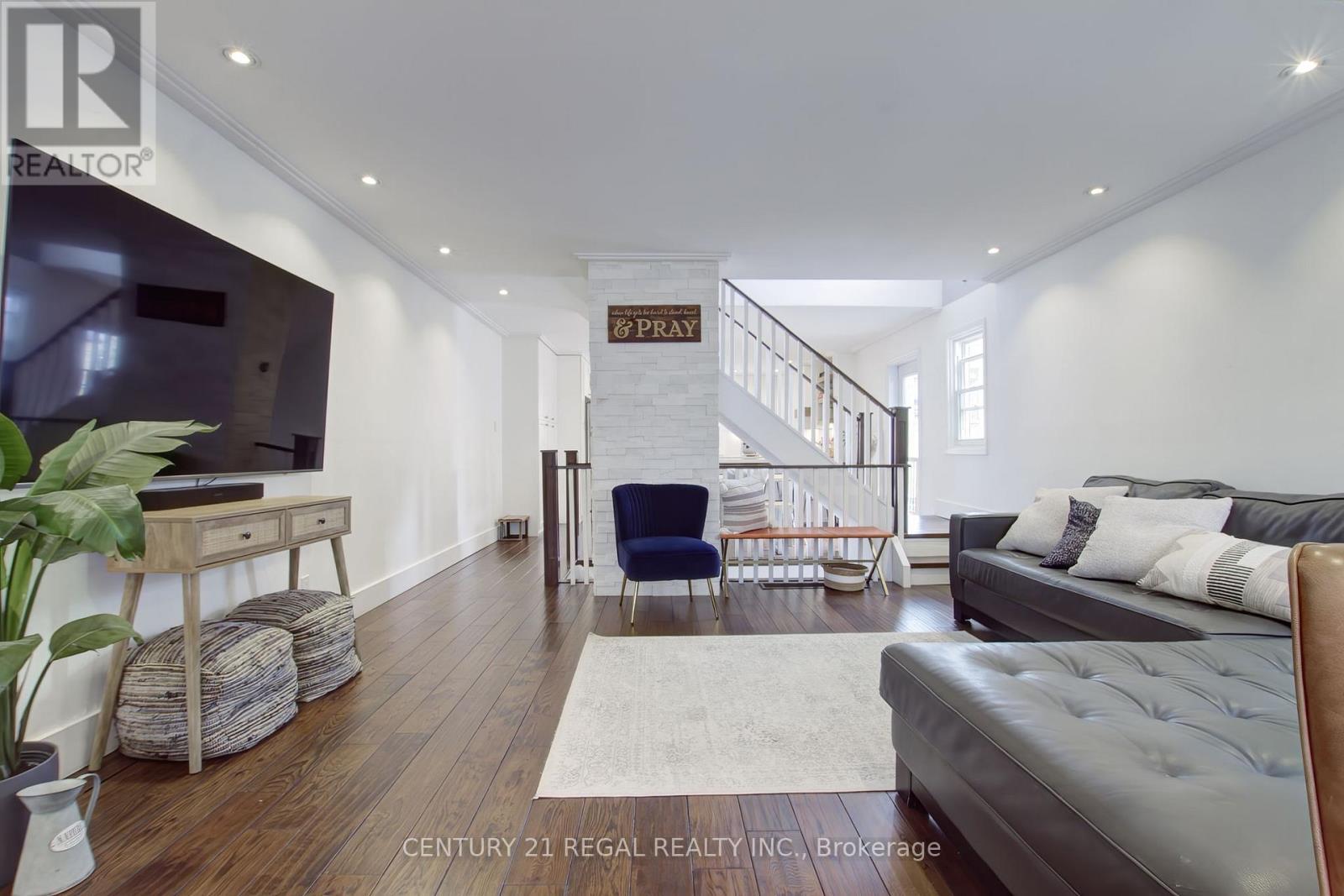 48 Michener Court, Toronto (Niagara), Ontario  M6J 3R6 - Photo 25 - C12885642