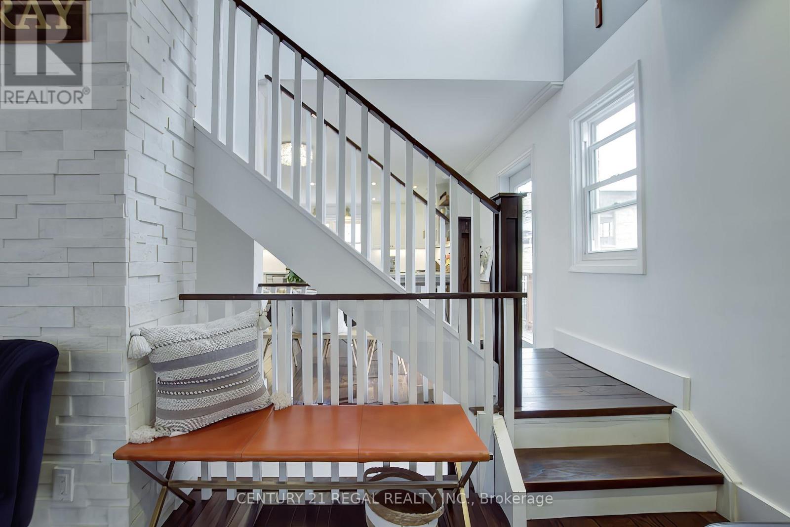 48 Michener Court, Toronto (Niagara), Ontario  M6J 3R6 - Photo 30 - C12885642