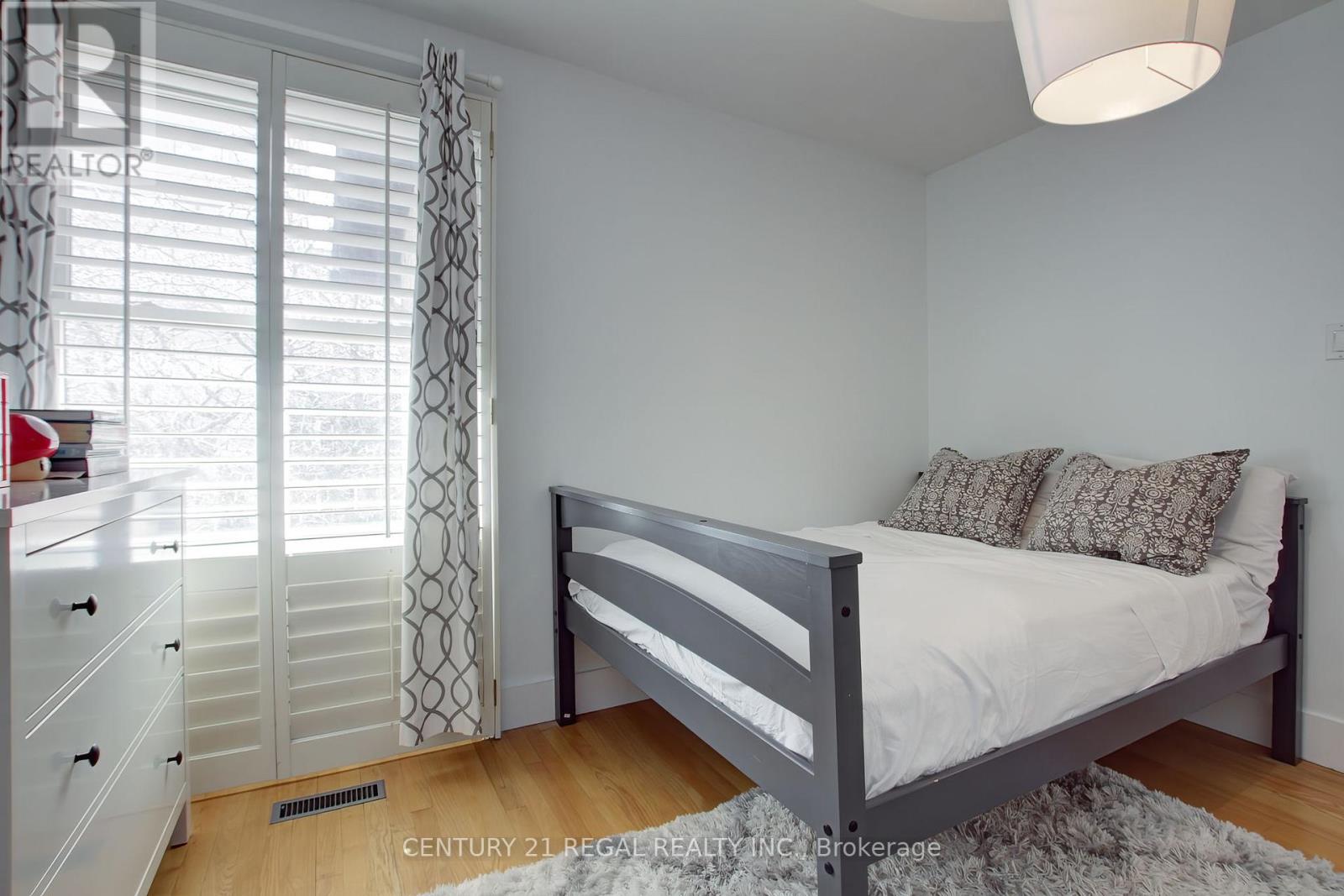 48 Michener Court, Toronto (Niagara), Ontario  M6J 3R6 - Photo 37 - C12885642