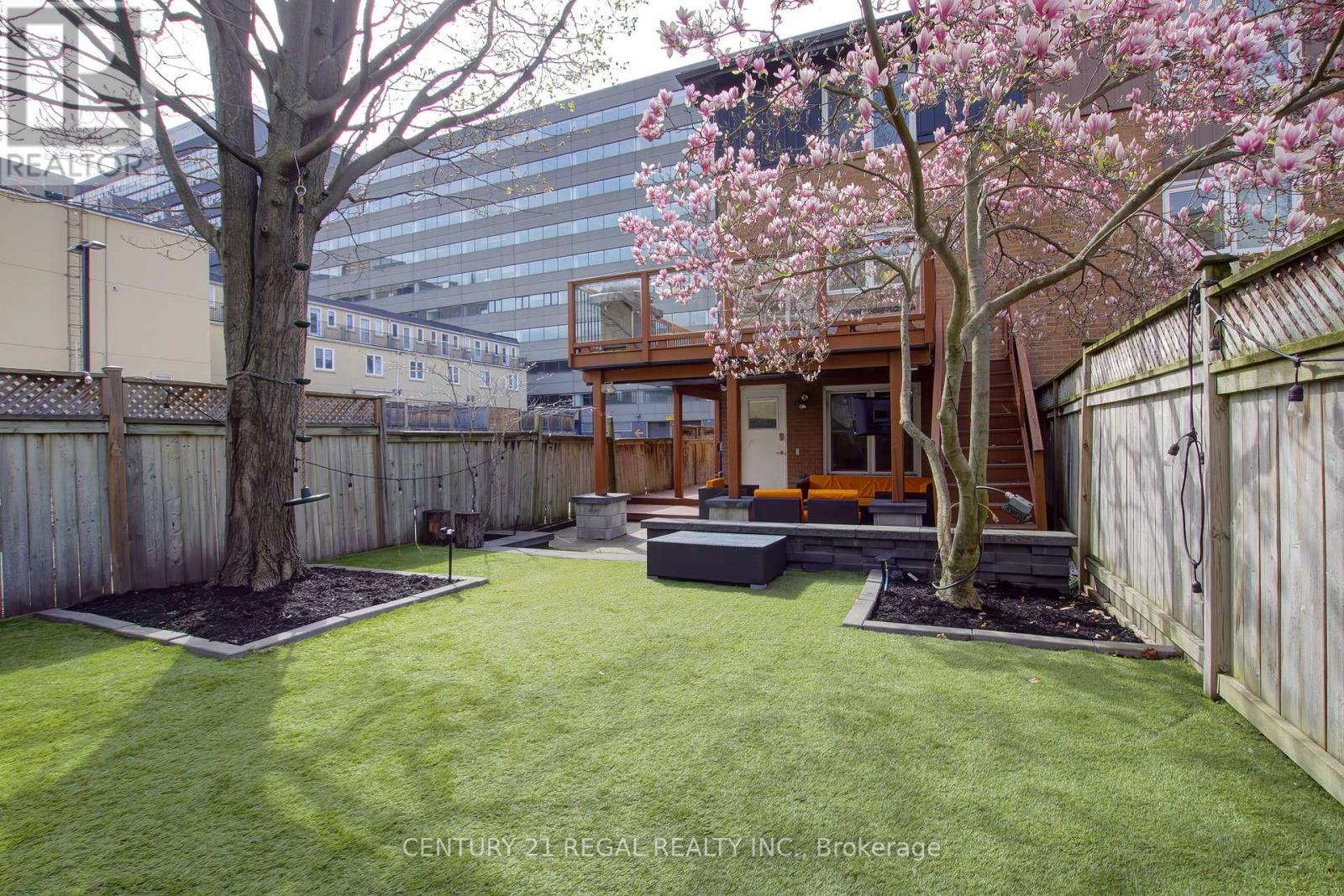 48 Michener Court, Toronto (Niagara), Ontario  M6J 3R6 - Photo 46 - C12885642