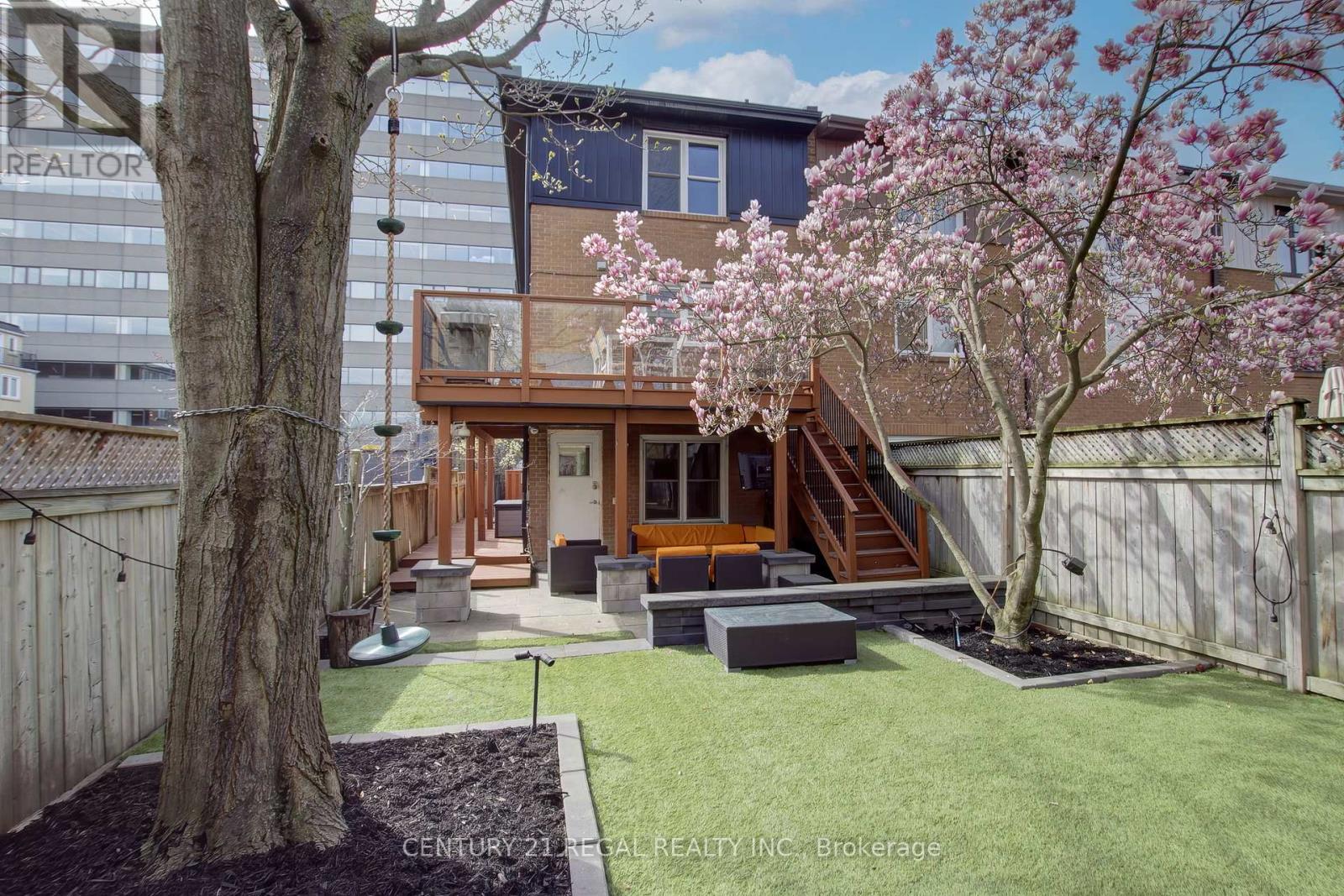 48 Michener Court, Toronto (Niagara), Ontario  M6J 3R6 - Photo 47 - C12885642