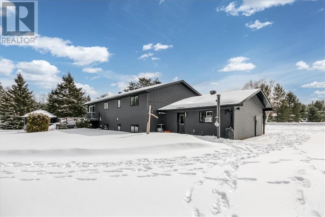 286 Guenette Drive, Hanmer, Ontario  P3P 1V3 - Photo 4 - 2126778