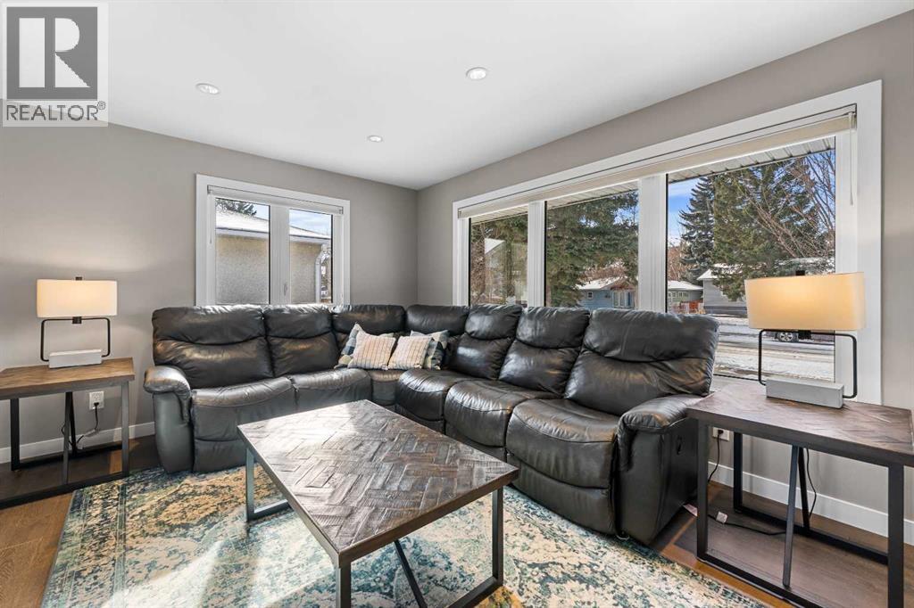 7928 36 Avenue Nw, Calgary, Alberta  T3B 1V7 - Photo 24 - A2292887