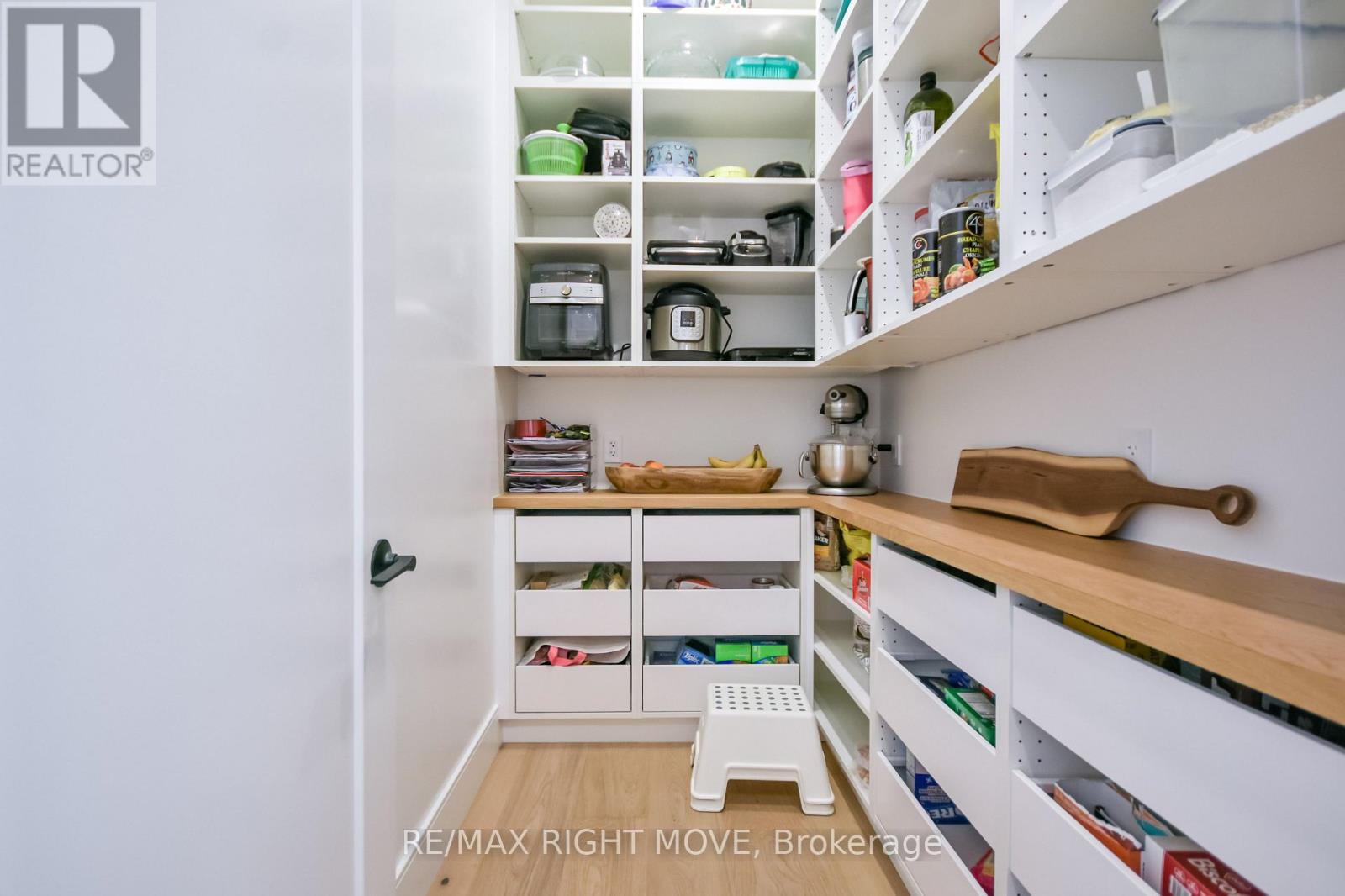 1366 Cambrian Road, Severn, Ontario  L3V 0W5 - Photo 12 - S12885636