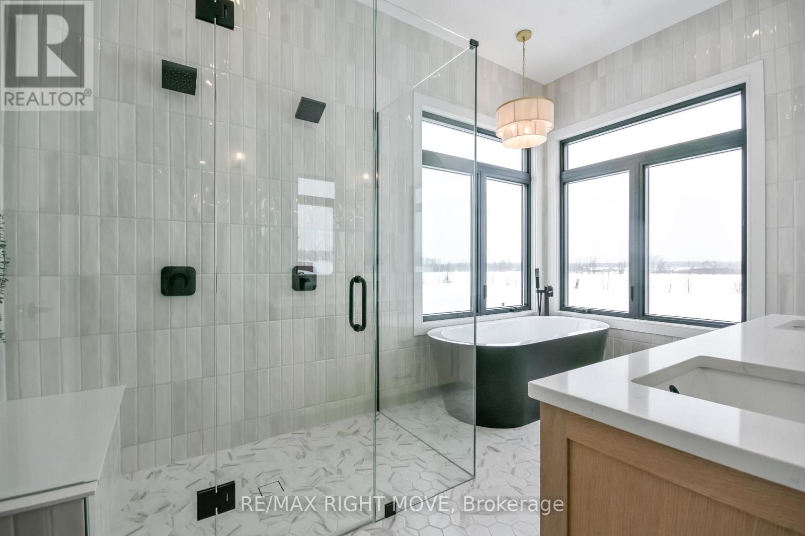 1366 Cambrian Road, Severn, Ontario  L3V 0W5 - Photo 17 - S12885636