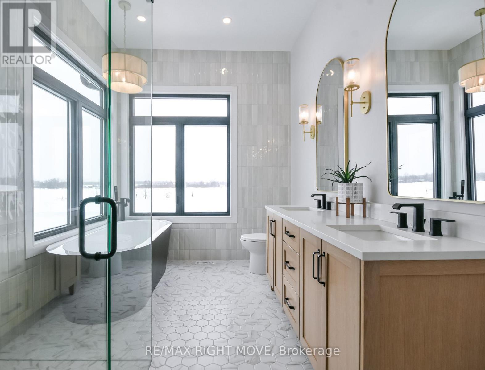 1366 Cambrian Road, Severn, Ontario  L3V 0W5 - Photo 18 - S12885636