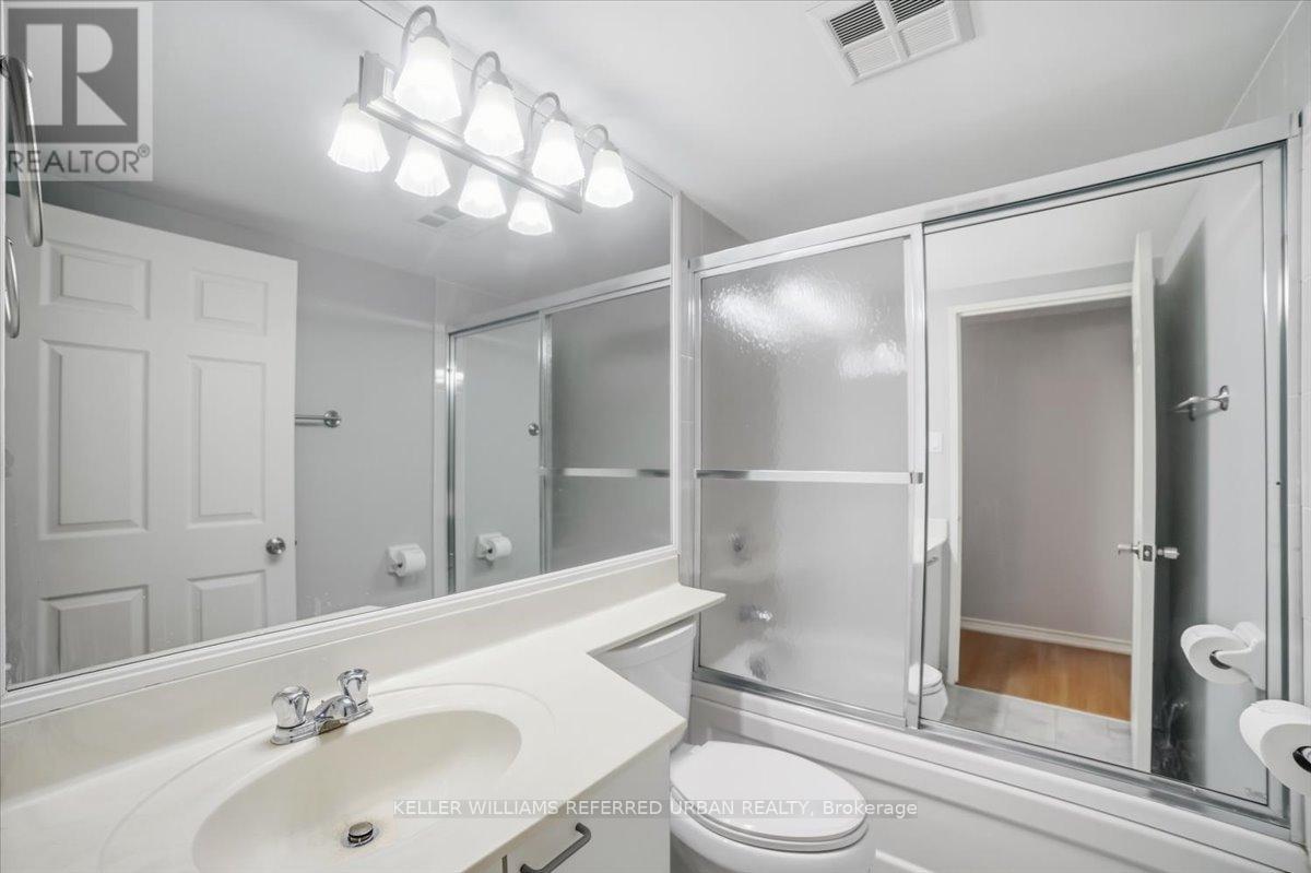 910 - 55 Elm Drive W, Mississauga, Ontario  L5B 3Z3 - Photo 20 - W12885612