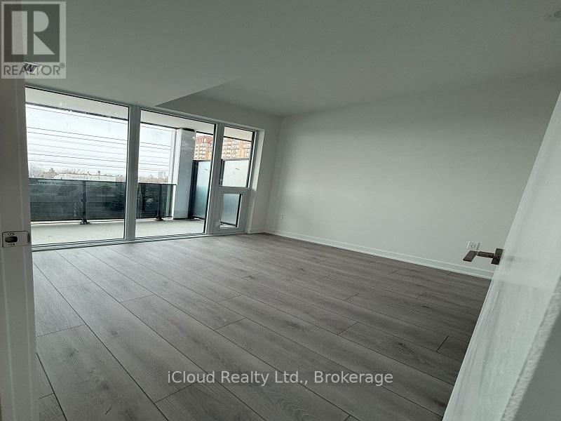 517 - 1 Fairview Road E, Mississauga, Ontario  L5A 0B4 - Photo 2 - W12885630