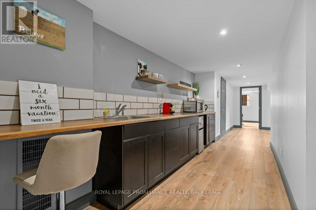 168 Avenue Road, Kingston, Ontario  K7M 1C5 - Photo 27 - X12770722