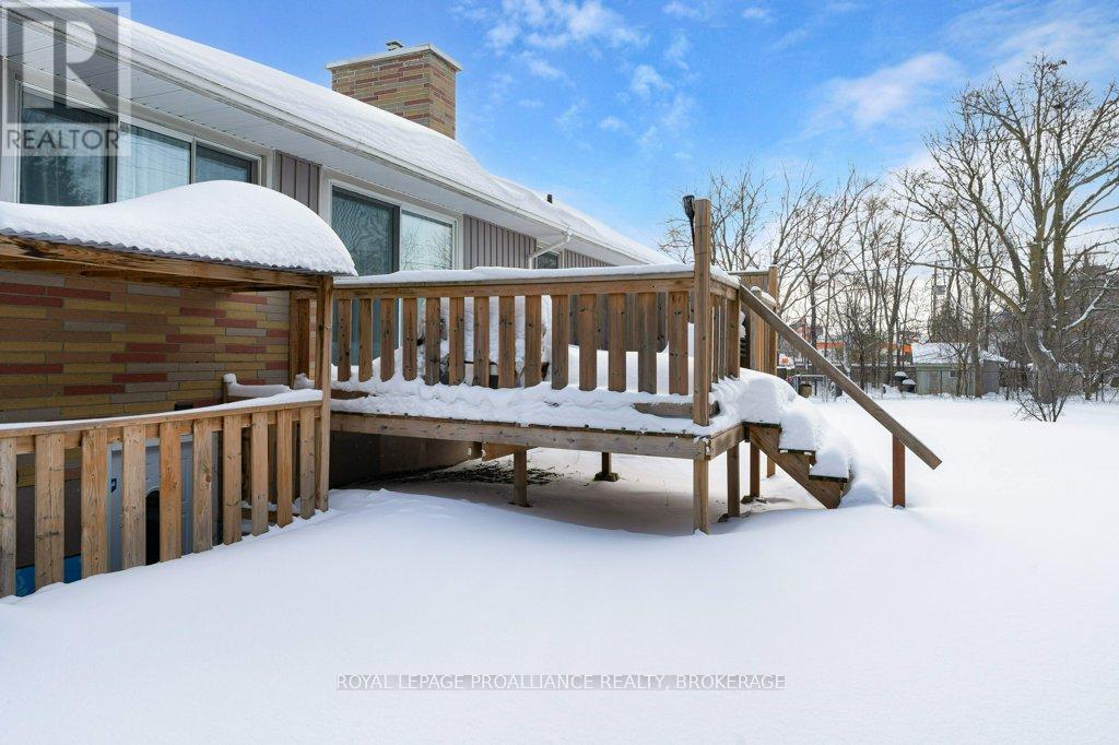 168 Avenue Road, Kingston, Ontario  K7M 1C5 - Photo 39 - X12770722