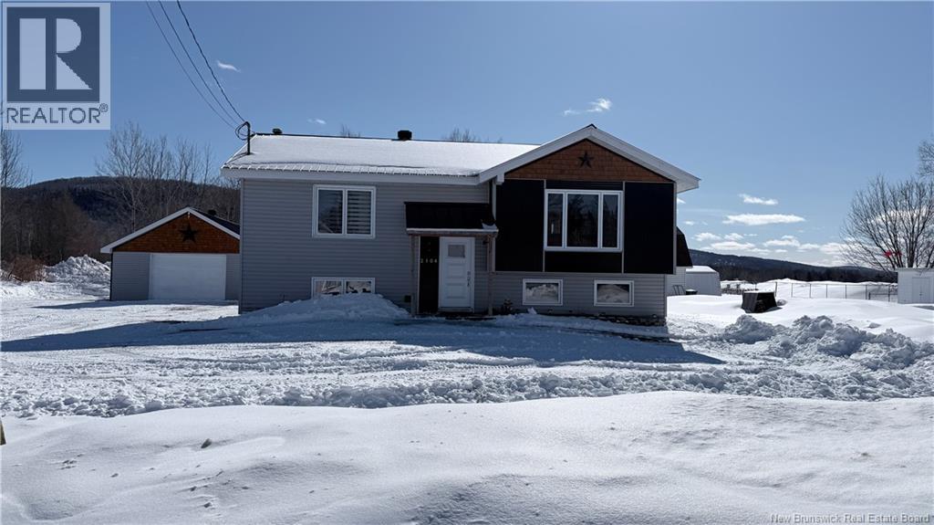 2104 Commerciale, Saint-François-De-Madawaska, New Brunswick  E7A 1B4 - Photo 1 - NB135120