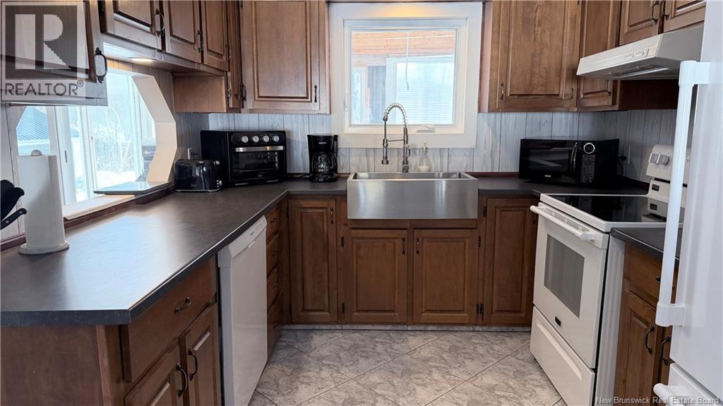 2104 Commerciale, Saint-François-De-Madawaska, New Brunswick  E7A 1B4 - Photo 4 - NB135120