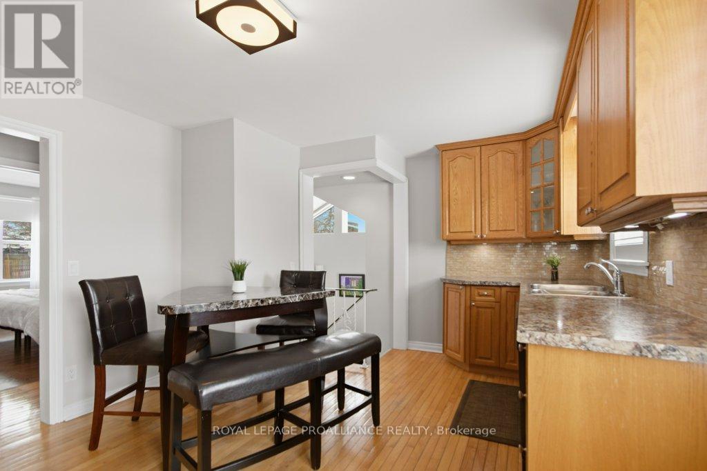 119 Lemoine Street, Belleville, Ontario  K8P 4G8 - Photo 9 - X12828736