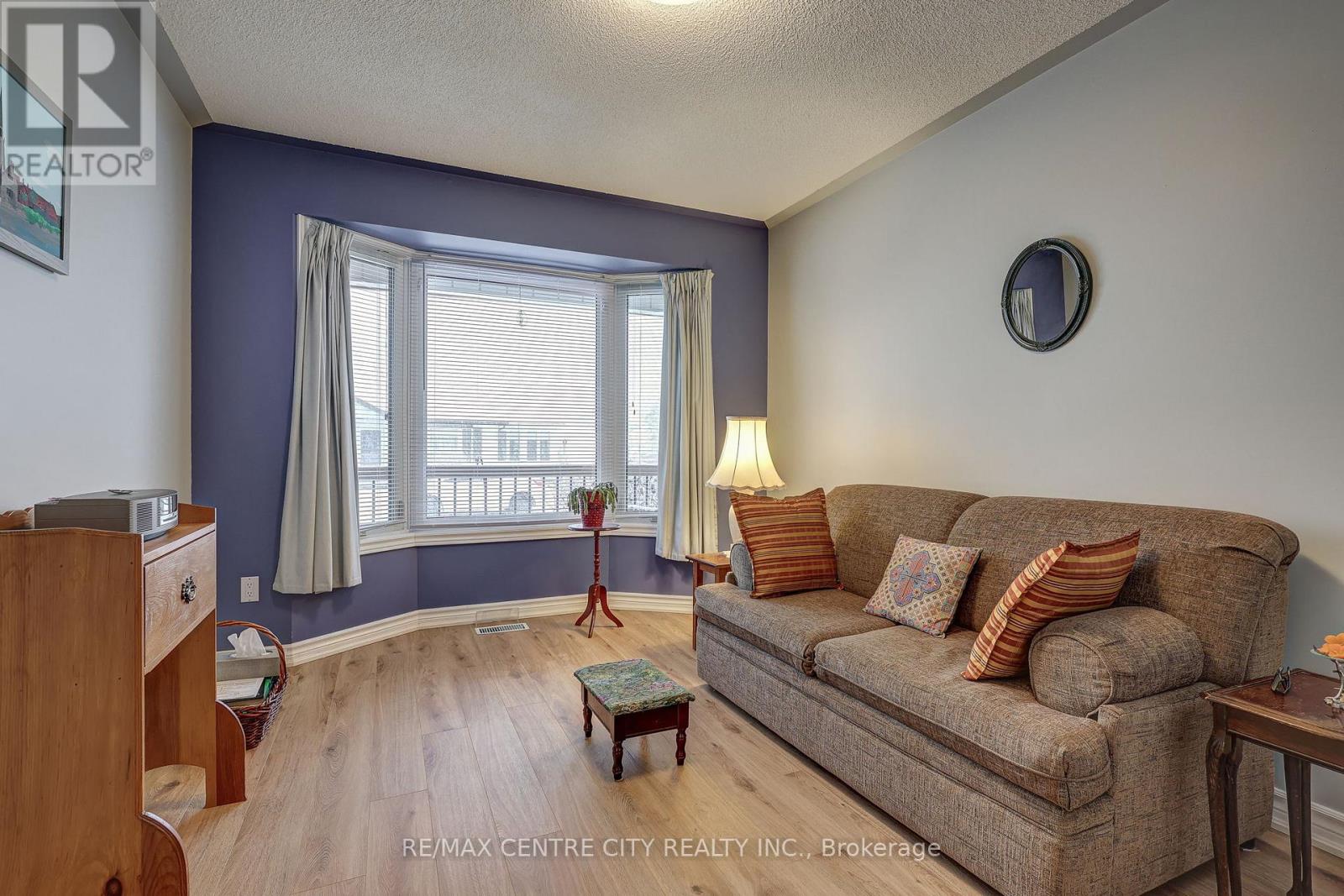 19 Brasher Drive, Tillsonburg, Ontario  N4G 5T2 - Photo 10 - X12885674