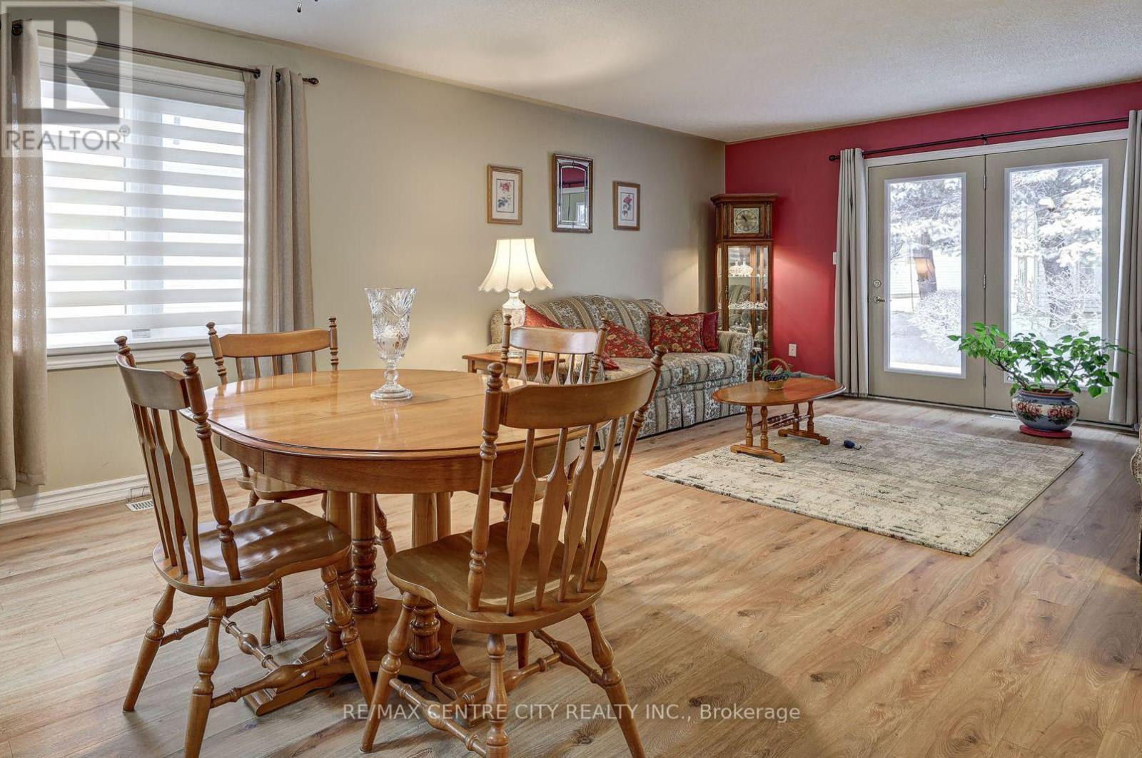 19 Brasher Drive, Tillsonburg, Ontario  N4G 5T2 - Photo 6 - X12885674