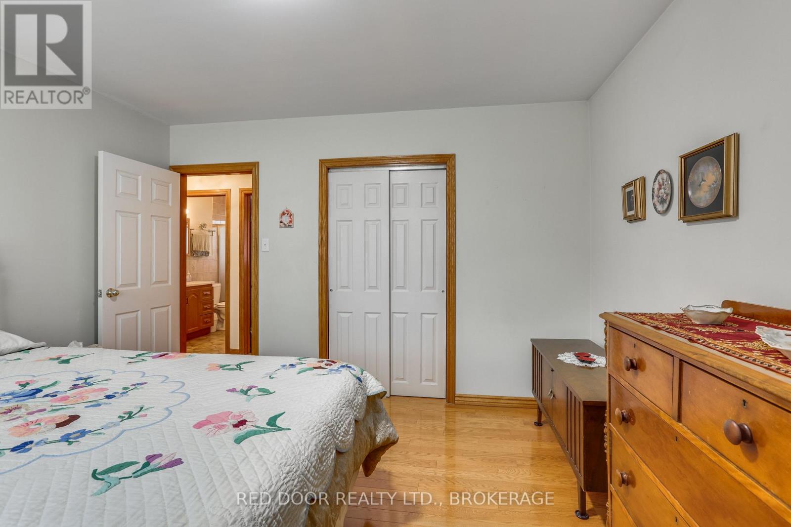 234 Manitoulin Drive, London East, Ontario  N5W 1M7 - Photo 15 - X12885710