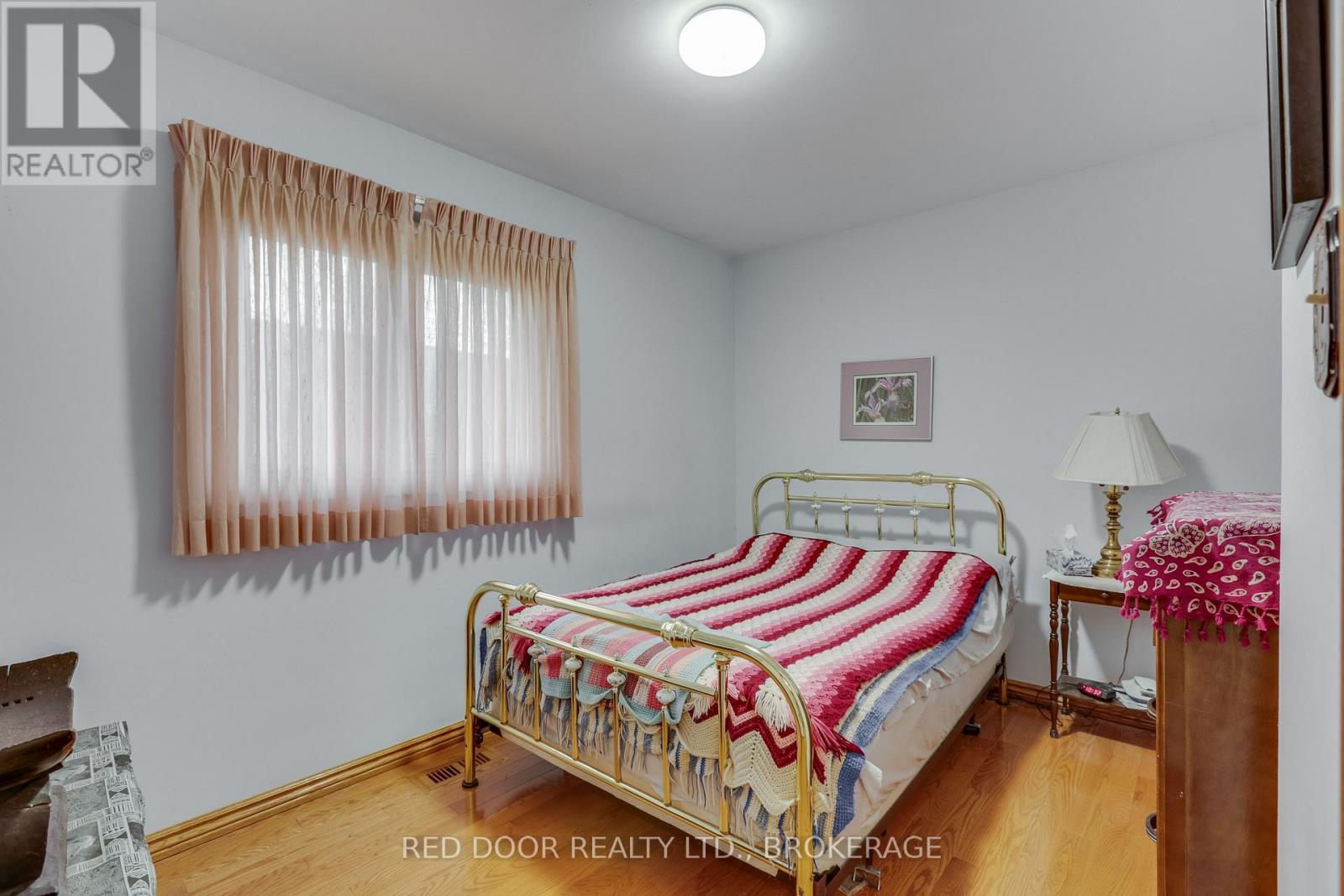 234 Manitoulin Drive, London East, Ontario  N5W 1M7 - Photo 16 - X12885710