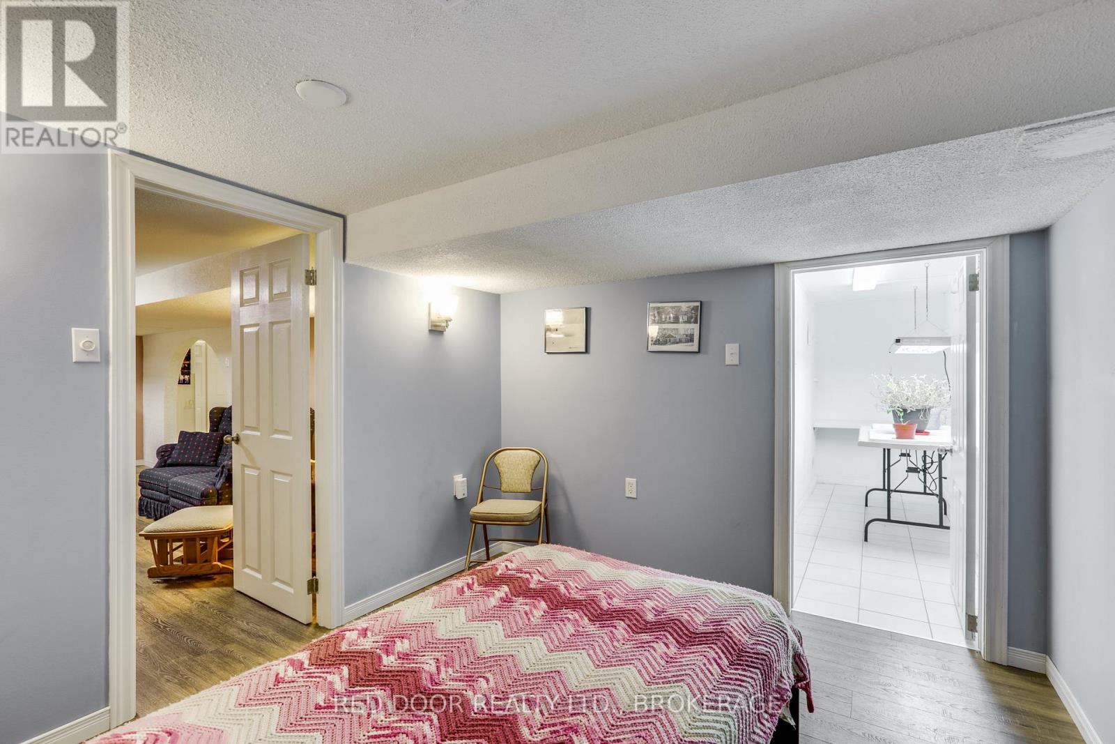 234 Manitoulin Drive, London East, Ontario  N5W 1M7 - Photo 26 - X12885710